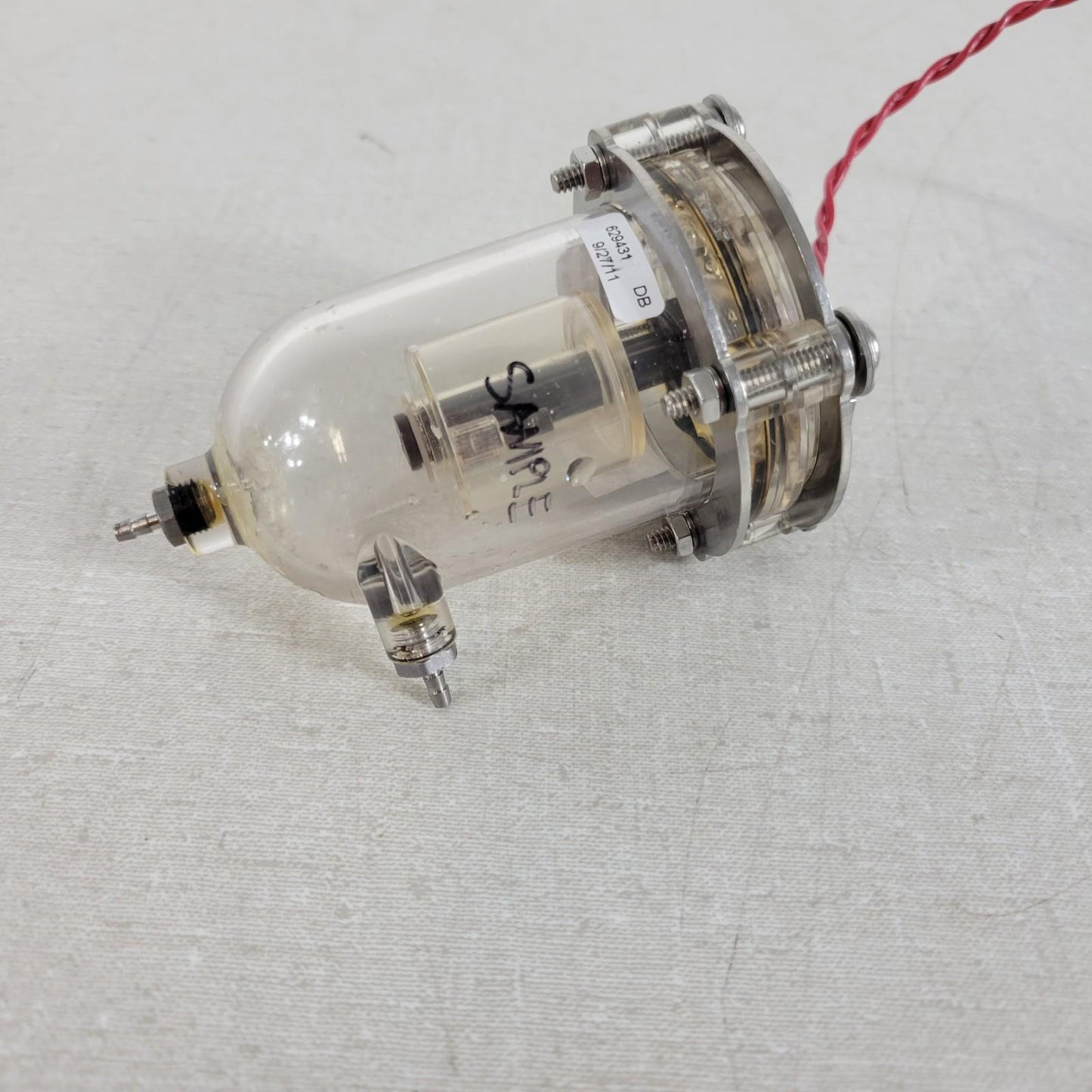 Lot of 2 USED Beckman Coulter Sample Analysis Bowls 629431 4 Pin Wire Connector