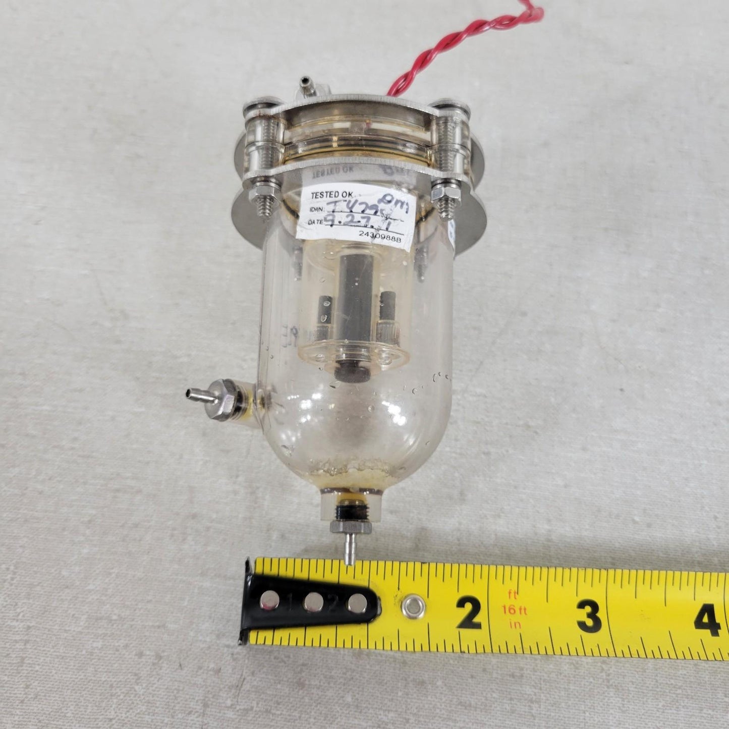 Lot of 2 USED Beckman Coulter Sample Analysis Bowls 629431 4 Pin Wire Connector