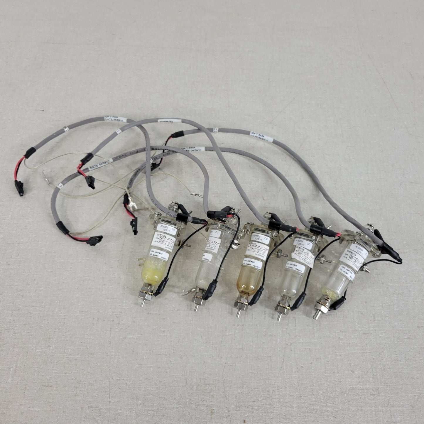Lot of 5 Beckman Coulter A38355 A38356 Small Mixing Analyzer Bowls 3 Pin Cable