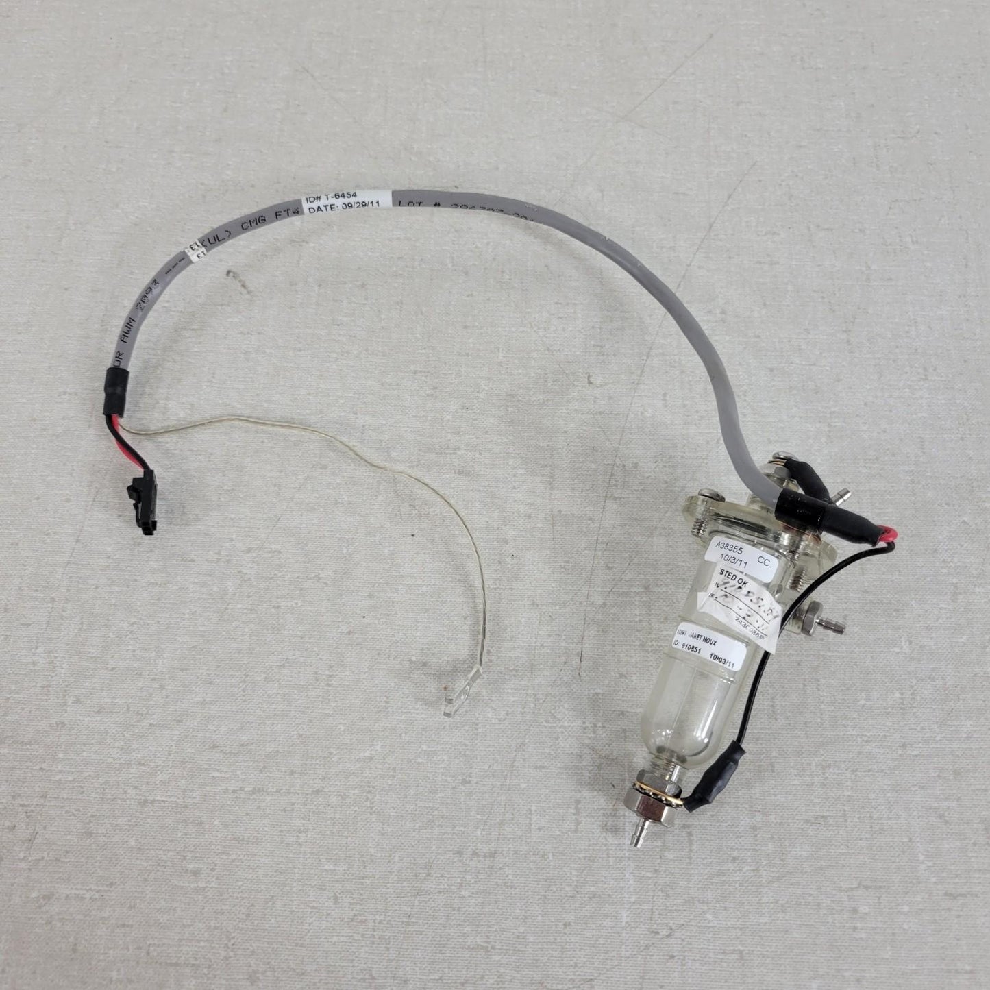 Lot of 5 Beckman Coulter A38355 A38356 Small Mixing Analyzer Bowls 3 Pin Cable