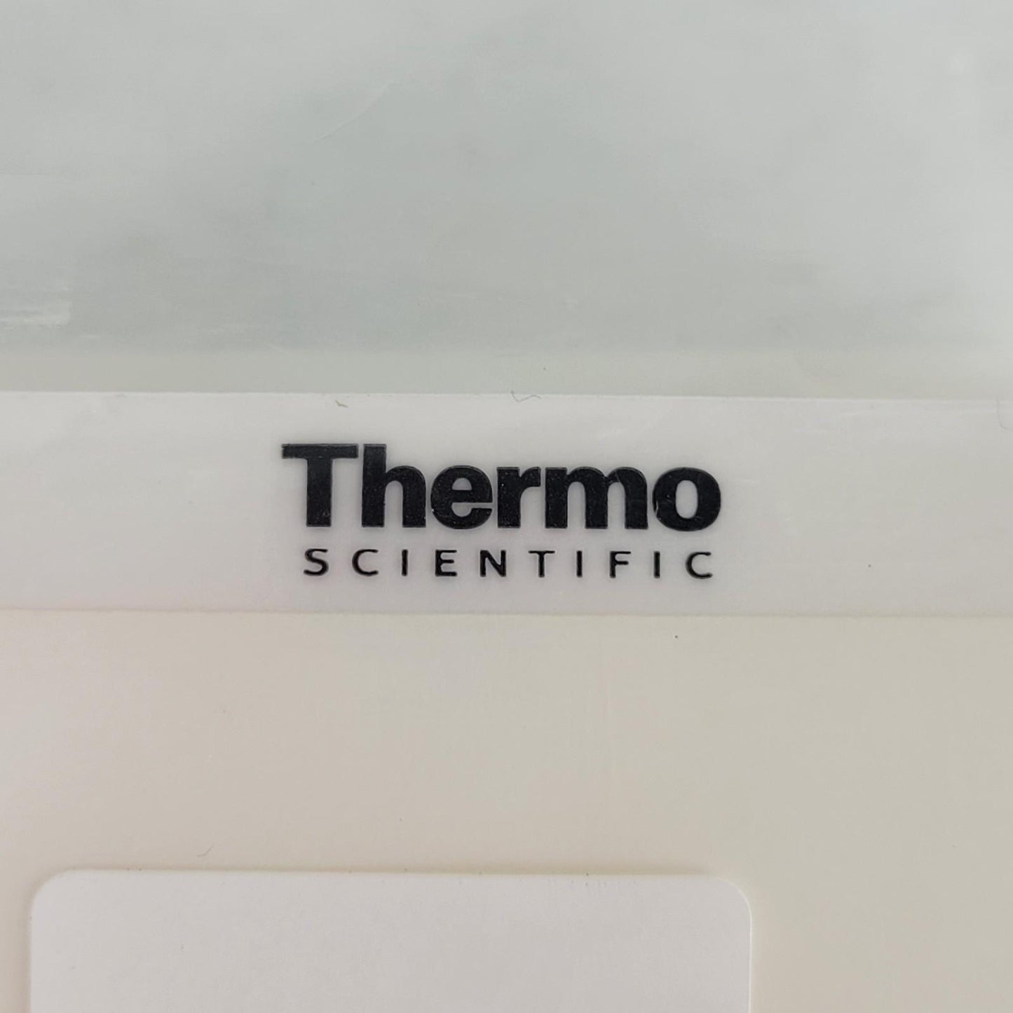 100 Pack Thermo Scientific AB-0558 Adhesive PCR Film Plate Seals