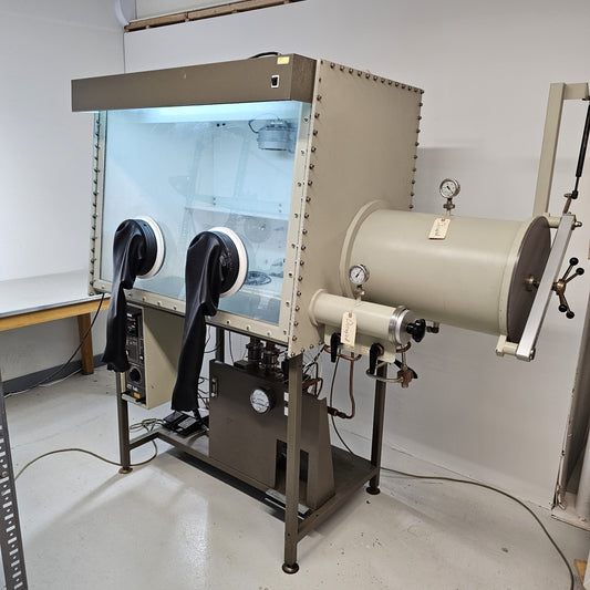 MBRAUN IT Labmaster 100 LM Laboratory Inert Gas Air-Free Glovebox Workstation