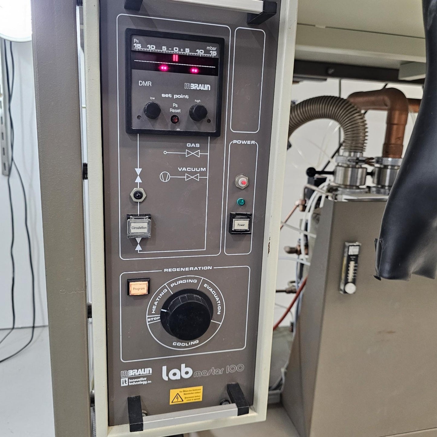 MBRAUN IT Labmaster 100 LM Laboratory Inert Gas Air-Free Glovebox Workstation