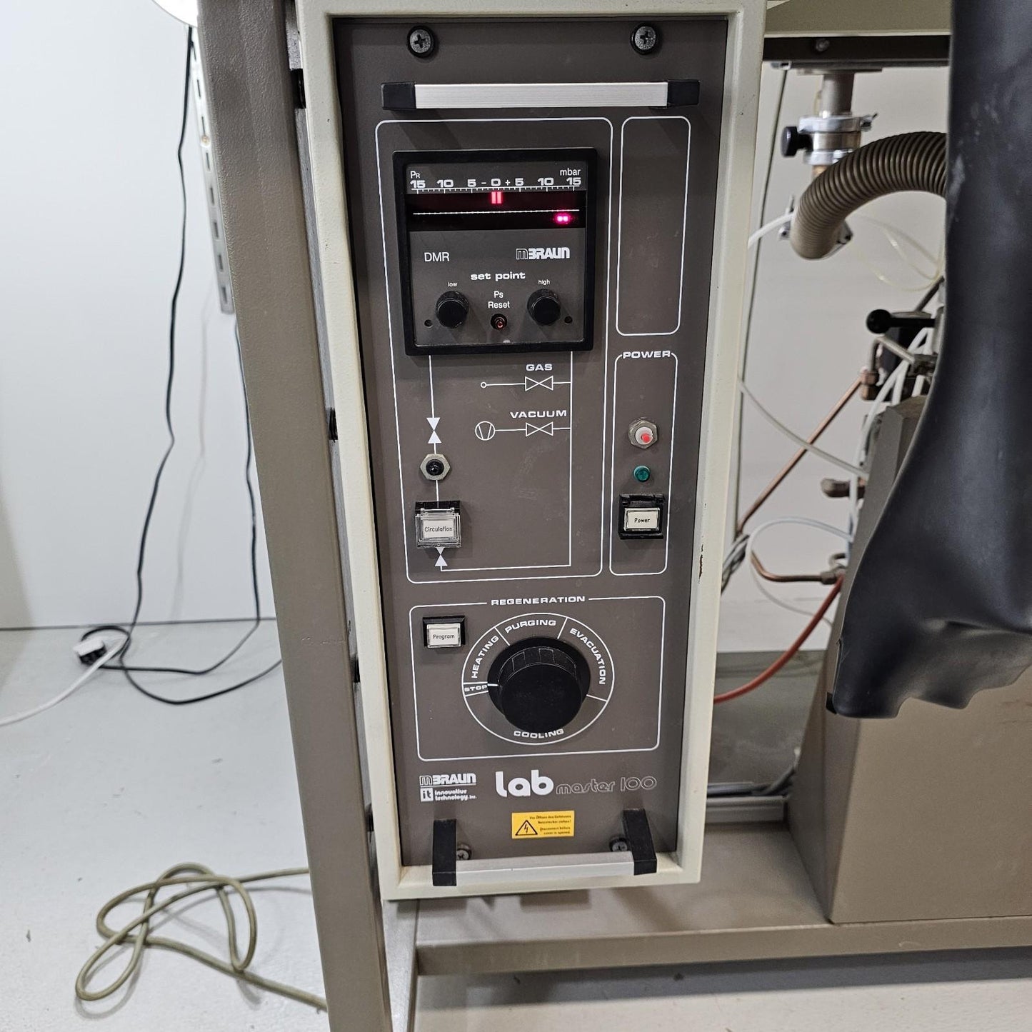 MBRAUN IT Labmaster 100 LM Laboratory Inert Gas Air-Free Glovebox Workstation
