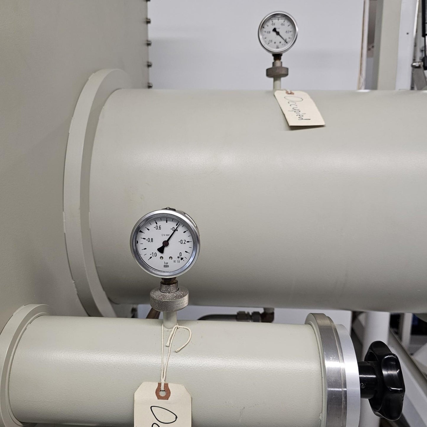 MBRAUN IT Labmaster 100 LM Laboratory Inert Gas Air-Free Glovebox Workstation