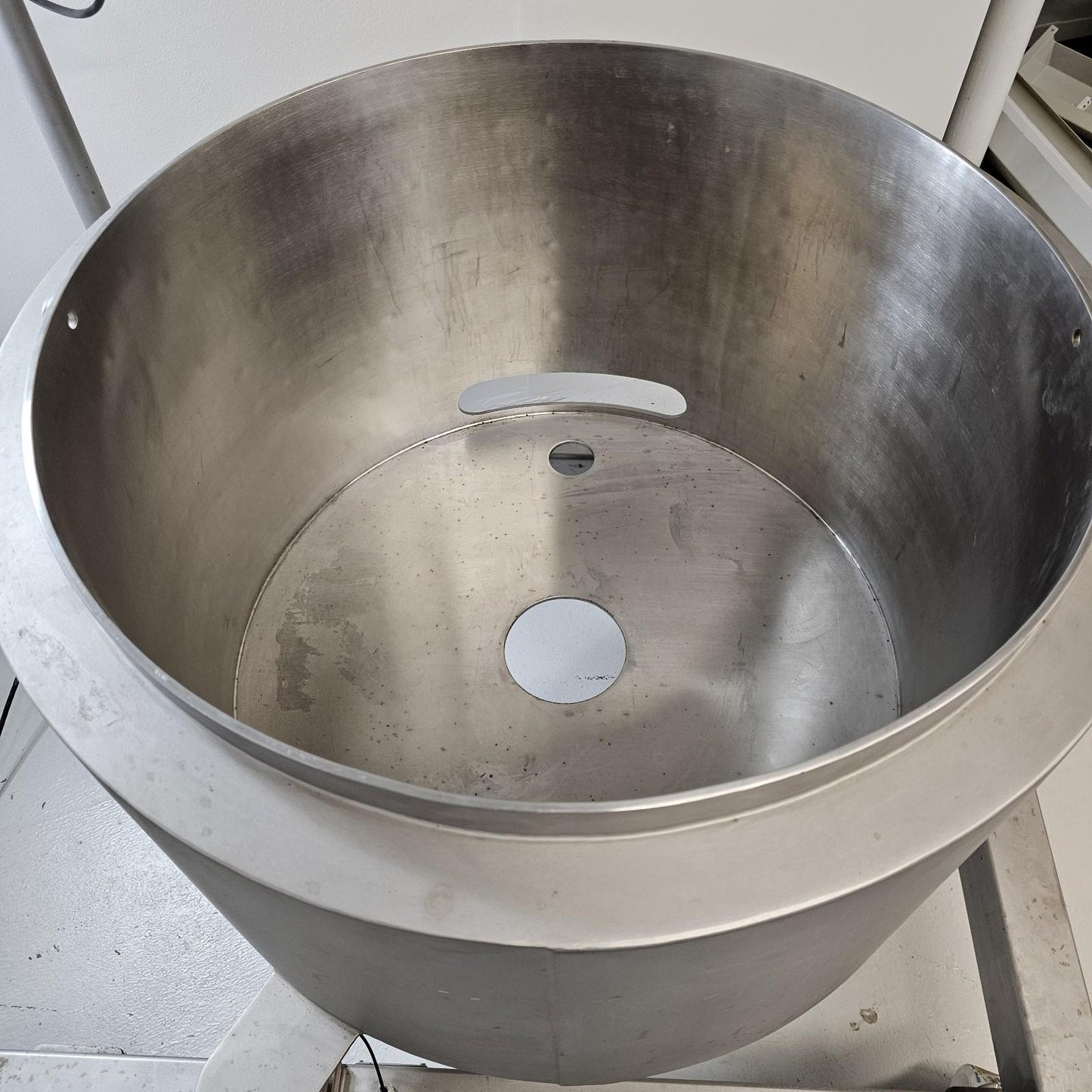 PALL Life Sciences 200L Jacketed Tank SS 304L Single Use Mixer LEV200JR420SLC
