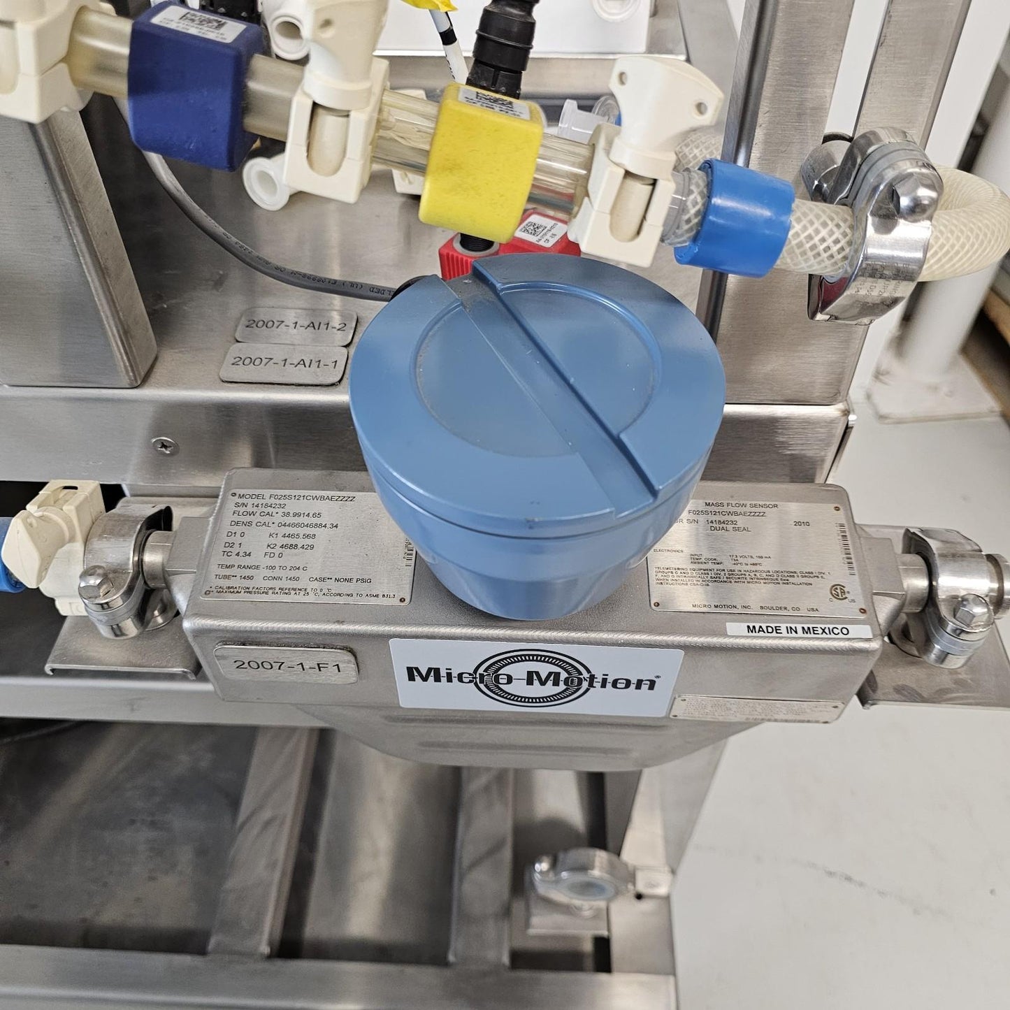 SciLog SciPure 200 Automated Single-Use TFF System NovaSep GMP QuattroFlow 2010