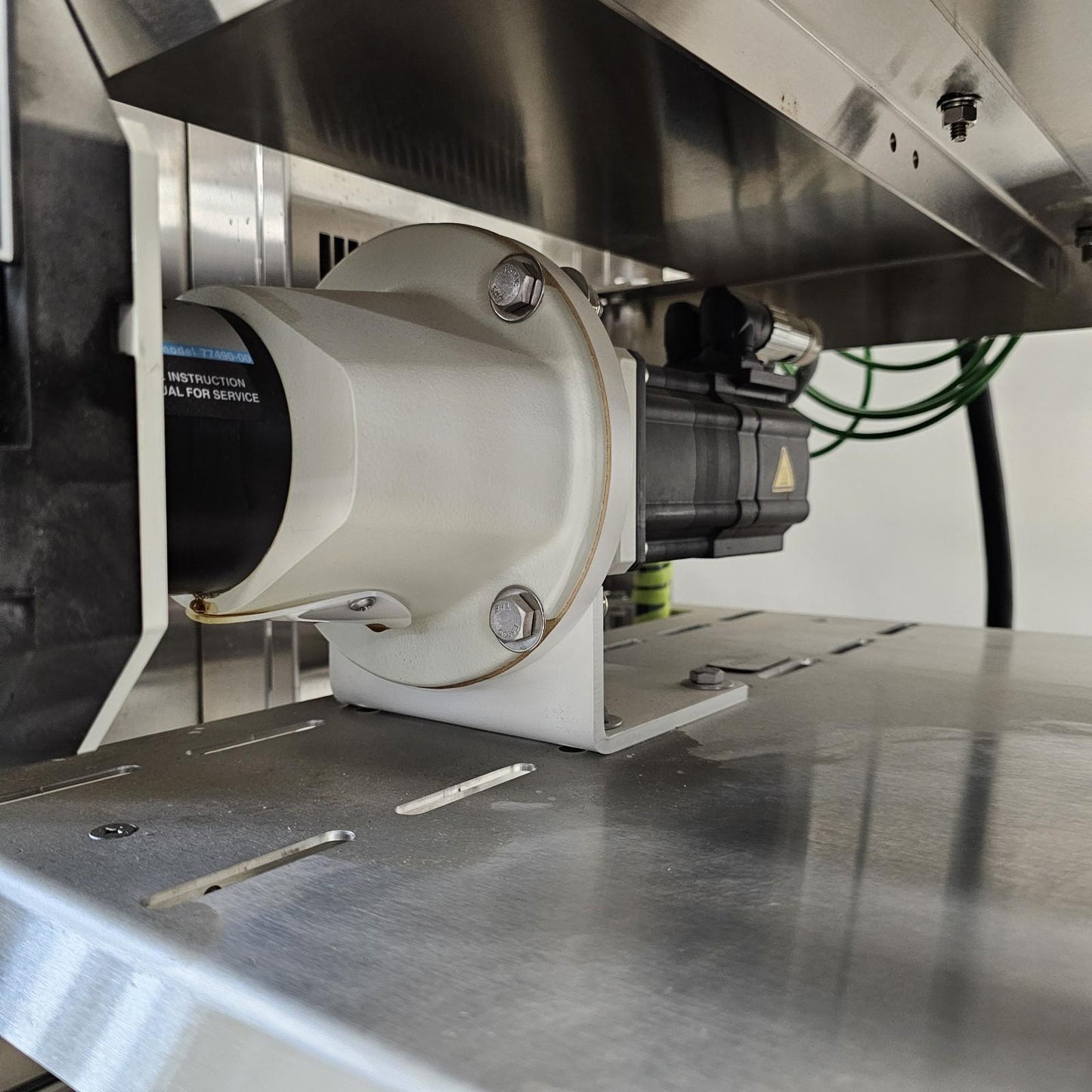 SciLog SciPure 200 Automated Single-Use TFF System NovaSep GMP QuattroFlow 2010