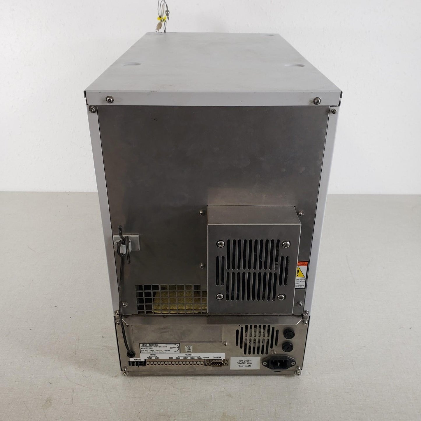 TESTED Shimadzu SIL-20AC HT 228-45133-32 Prominence Auto Sampler HPLC AS Chromat