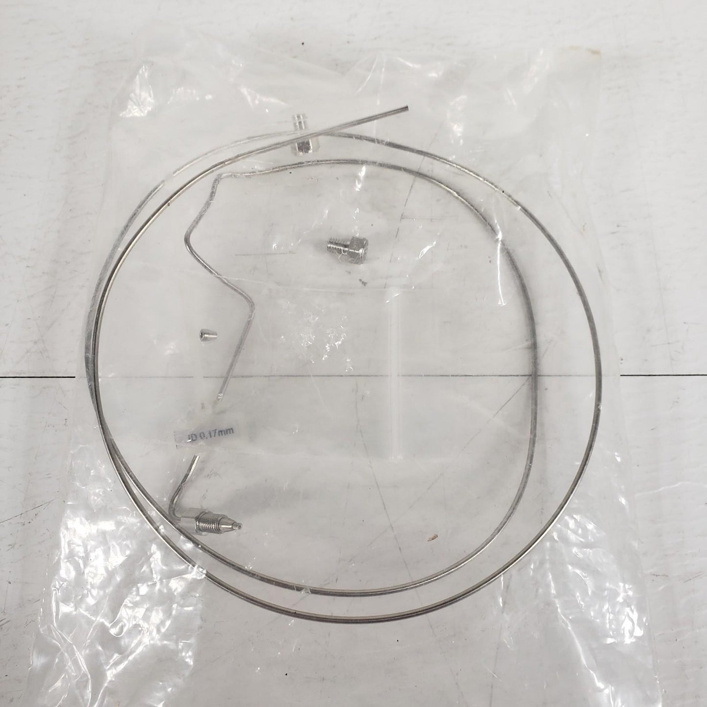 Shimadzu 228-46609-94 SUS Pipe Tube HPLC 0.17mm ID 1000mm Long Stainless