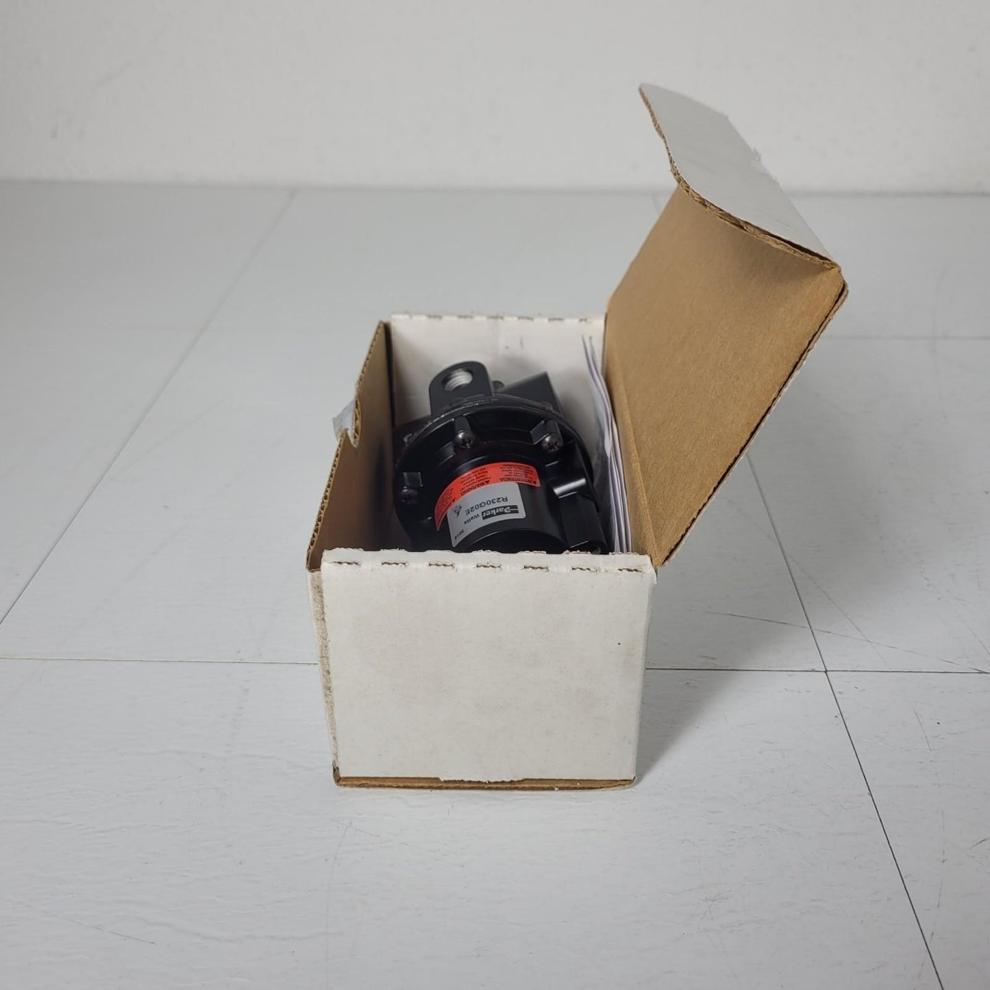 Parker R230G02E 1/4" BSPP High Flow Precision Pressure Regulator 0-2 PSI