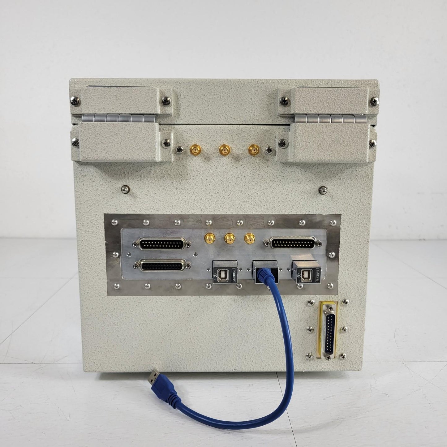 Google Motorola Anechoic Chamber RF Shield Box SH-120MC-SGA Dev 4G 5G GHz Cell