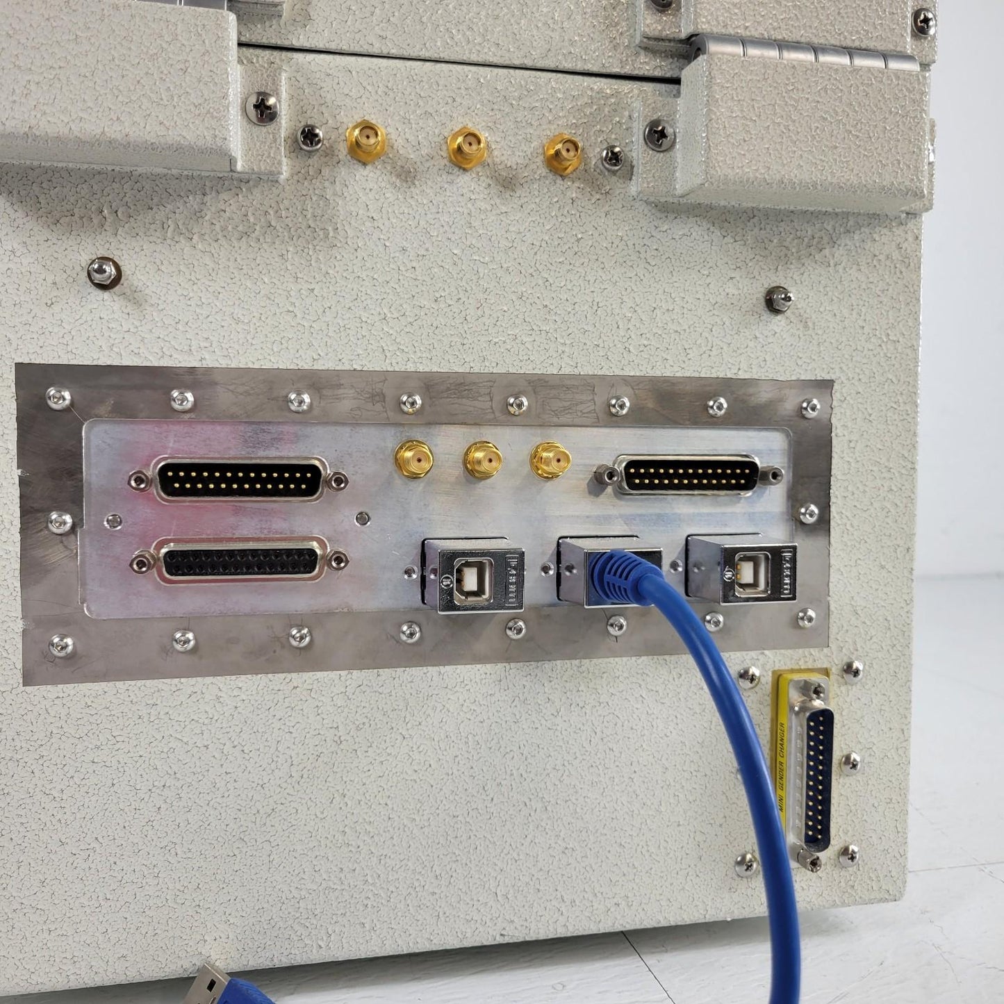 Google Motorola Anechoic Chamber RF Shield Box SH-120MC-SGA Dev 4G 5G GHz Cell
