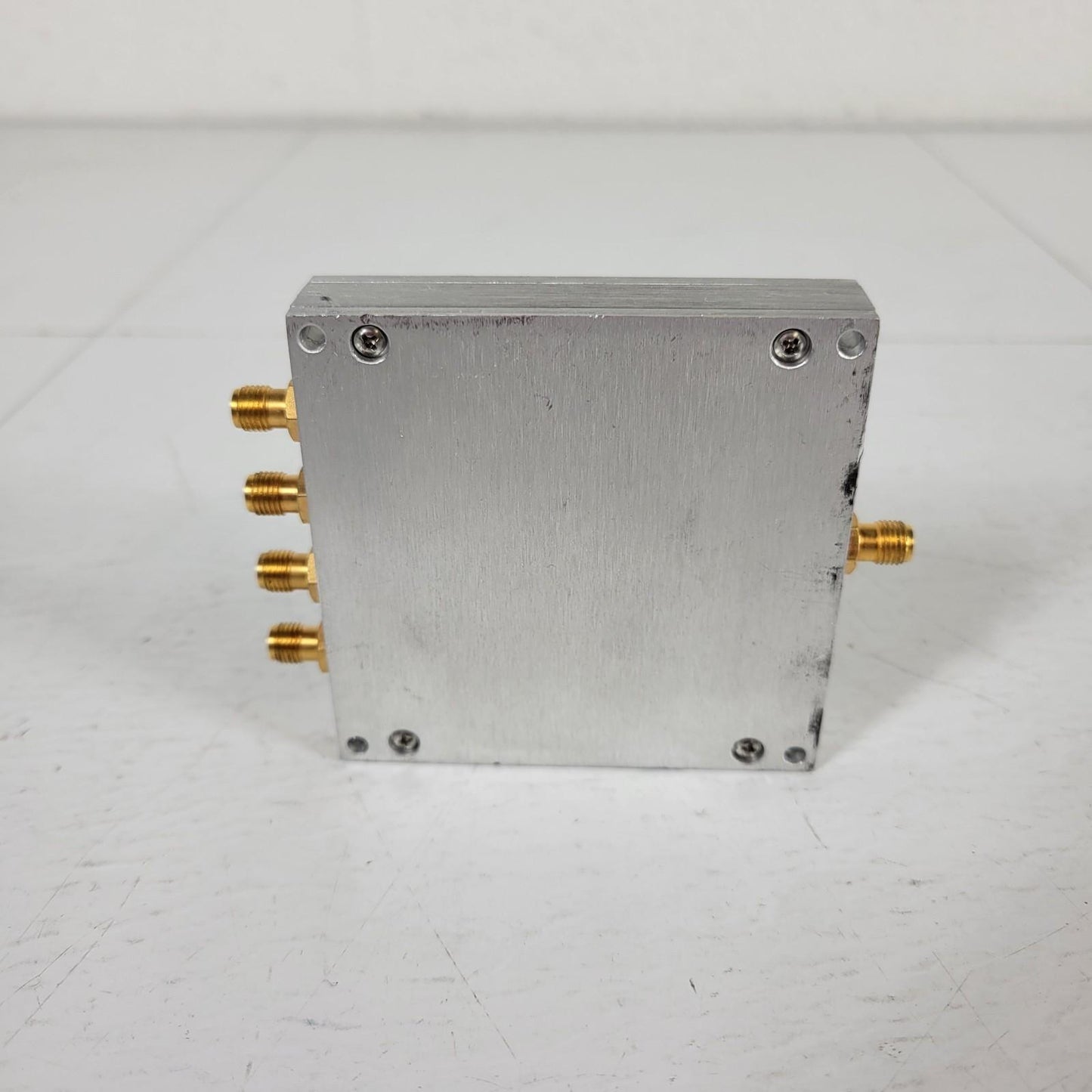 Mini Circuits ZN4PD-272-S+ Plus Power Splitter Device Four Way SMA 500-2700MHz