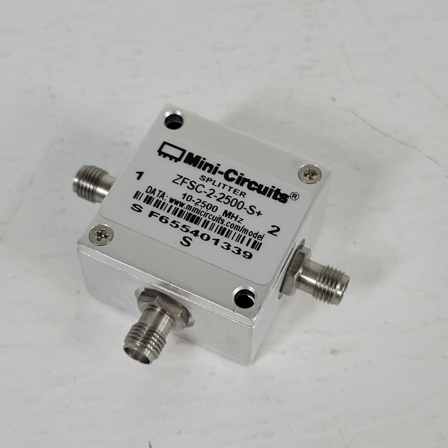 Mini Circuits ZFSC-2-2500-S+ Plus Power Splitter Device Two Way SMA 10-2500MHz