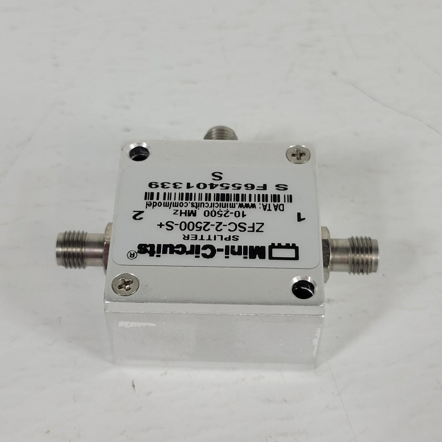 Mini Circuits ZFSC-2-2500-S+ Plus Power Splitter Device Two Way SMA 10-2500MHz