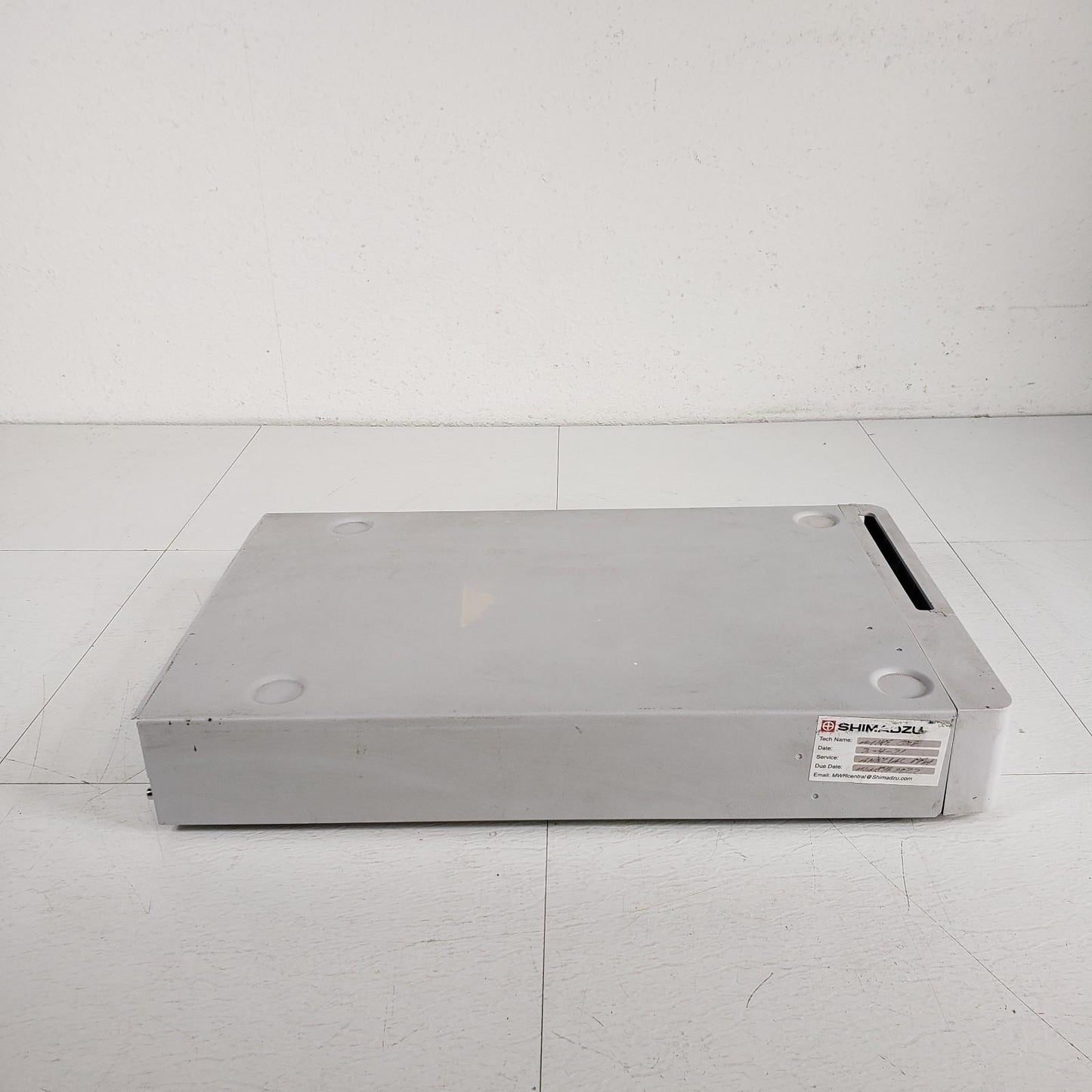 Shimadzu 228-45018-43 DGU-20A3R 3 Channel Prominence HPLC Degassing Unit