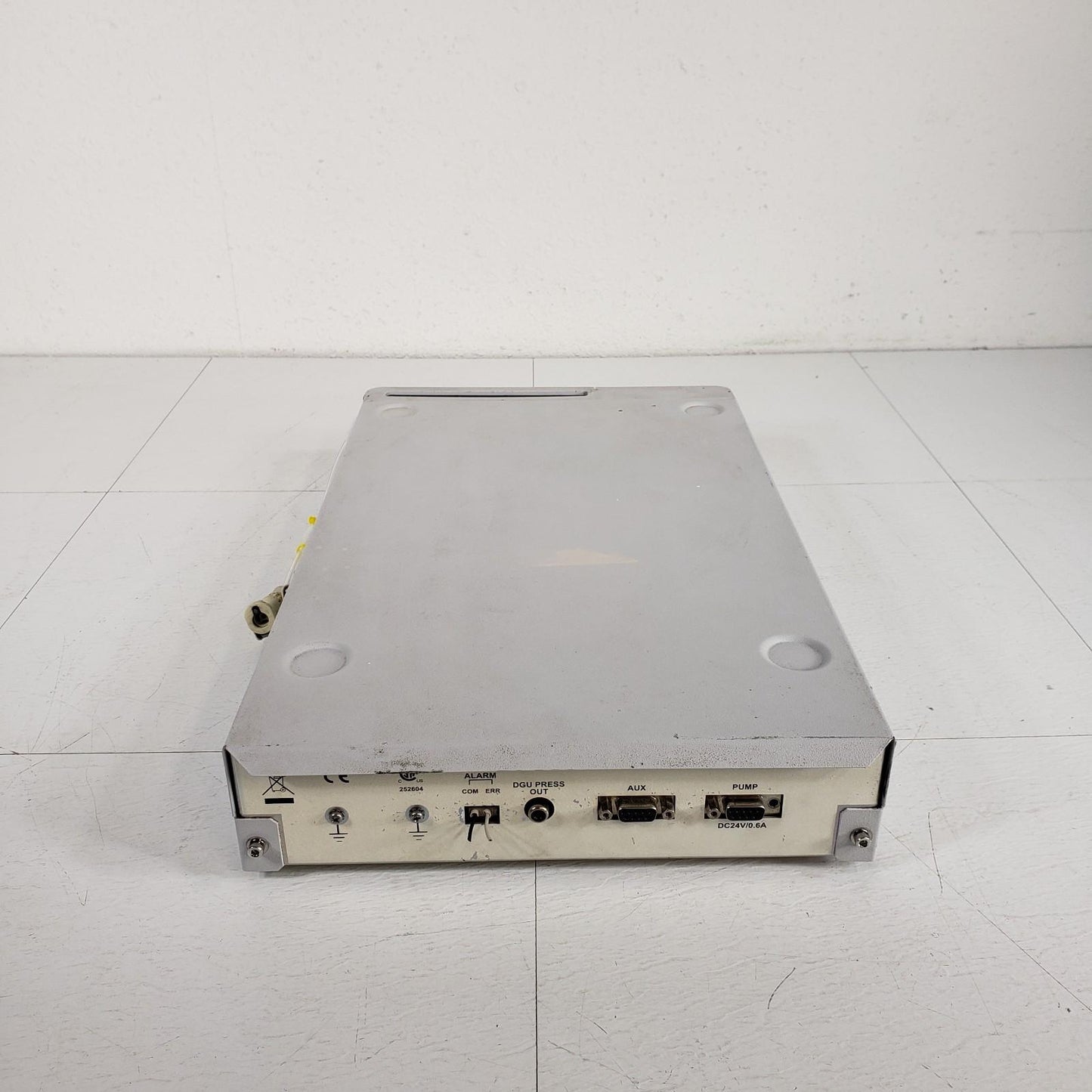 Shimadzu 228-45018-43 DGU-20A3R 3 Channel Prominence HPLC Degassing Unit