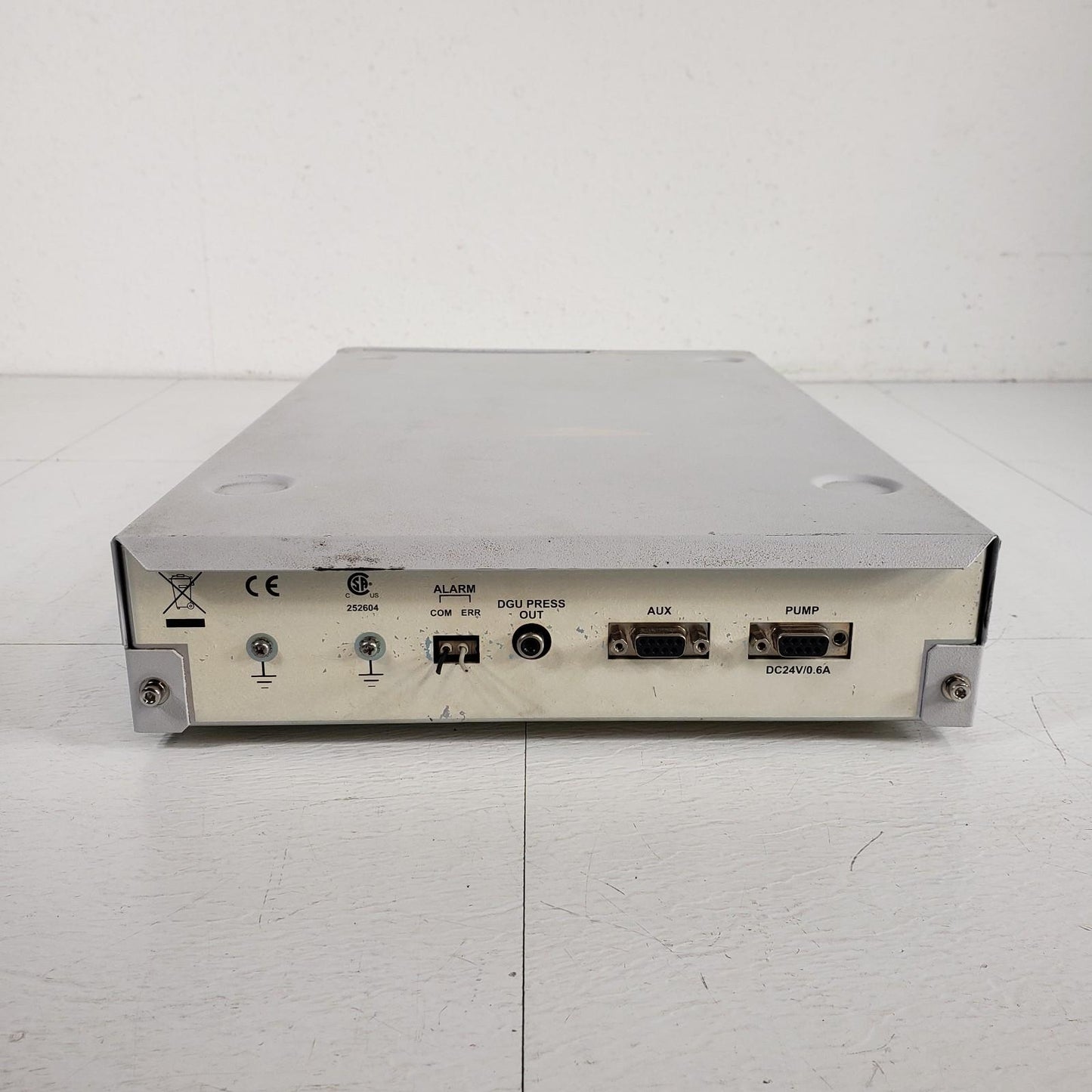 Shimadzu 228-45018-43 DGU-20A3R 3 Channel Prominence HPLC Degassing Unit
