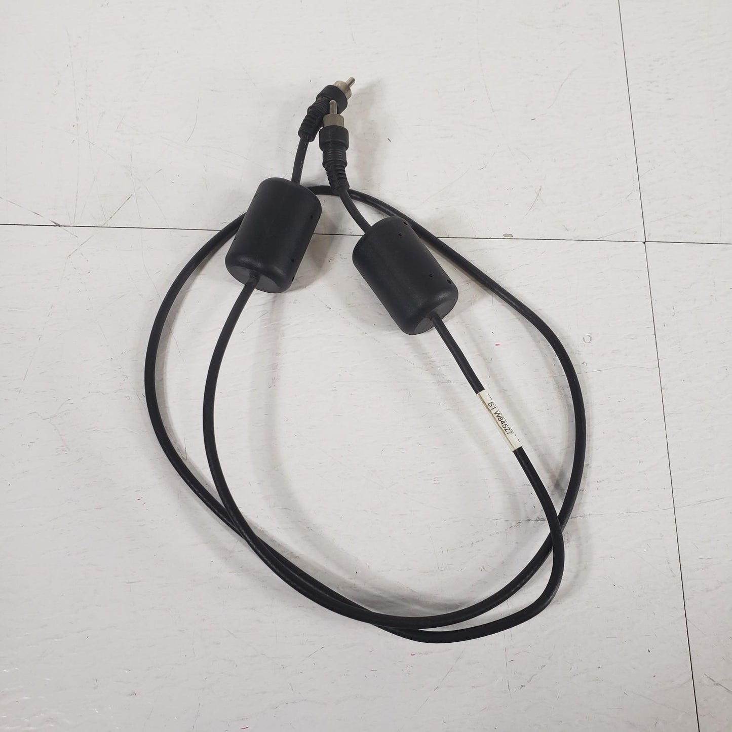 Shimadzu 5210-0259 Rev. 0 HPLC Aux Cable RCA with Inductor 3.33'