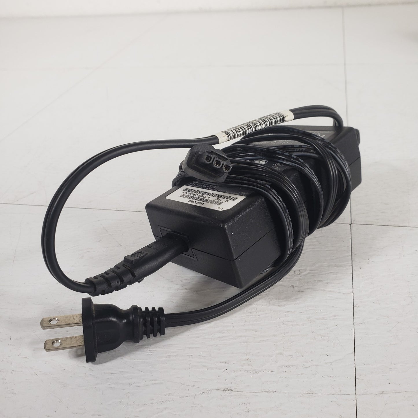 HP Hewlett Packard 0957-2304 AC Power Adapter 8 Ft 32V/12V
