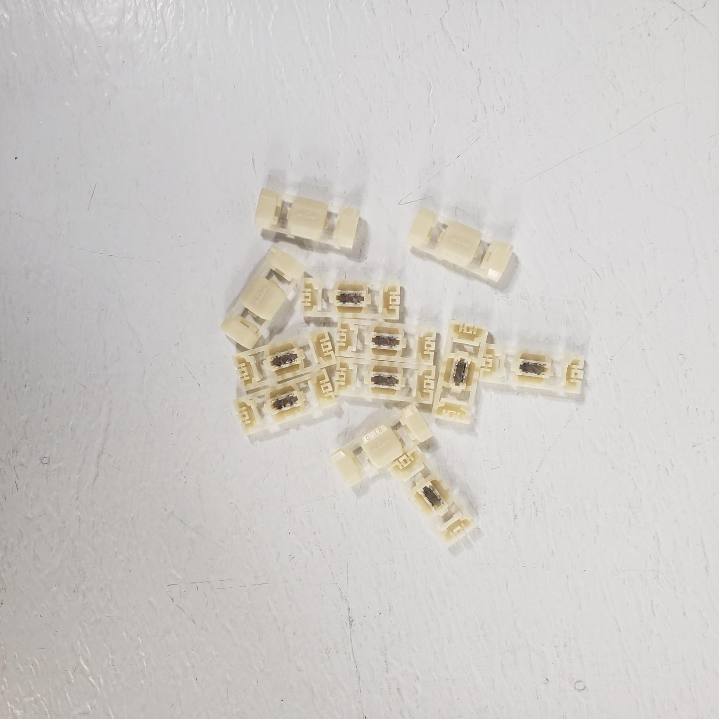 Lot of Shimadzu HPLC Parts, Wiring, SIL-20AC Vials, Fittings, Mounting, Piping