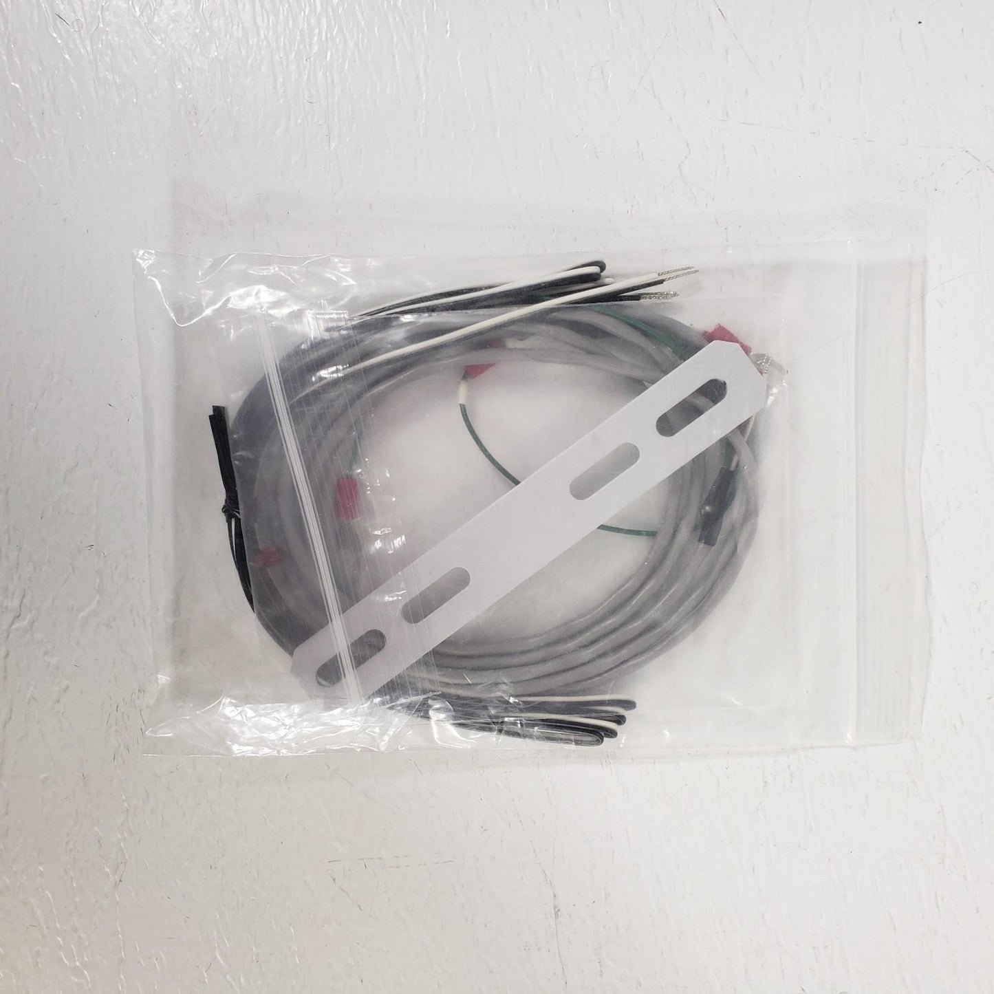 Lot of Shimadzu HPLC Parts, Wiring, SIL-20AC Vials, Fittings, Mounting, Piping