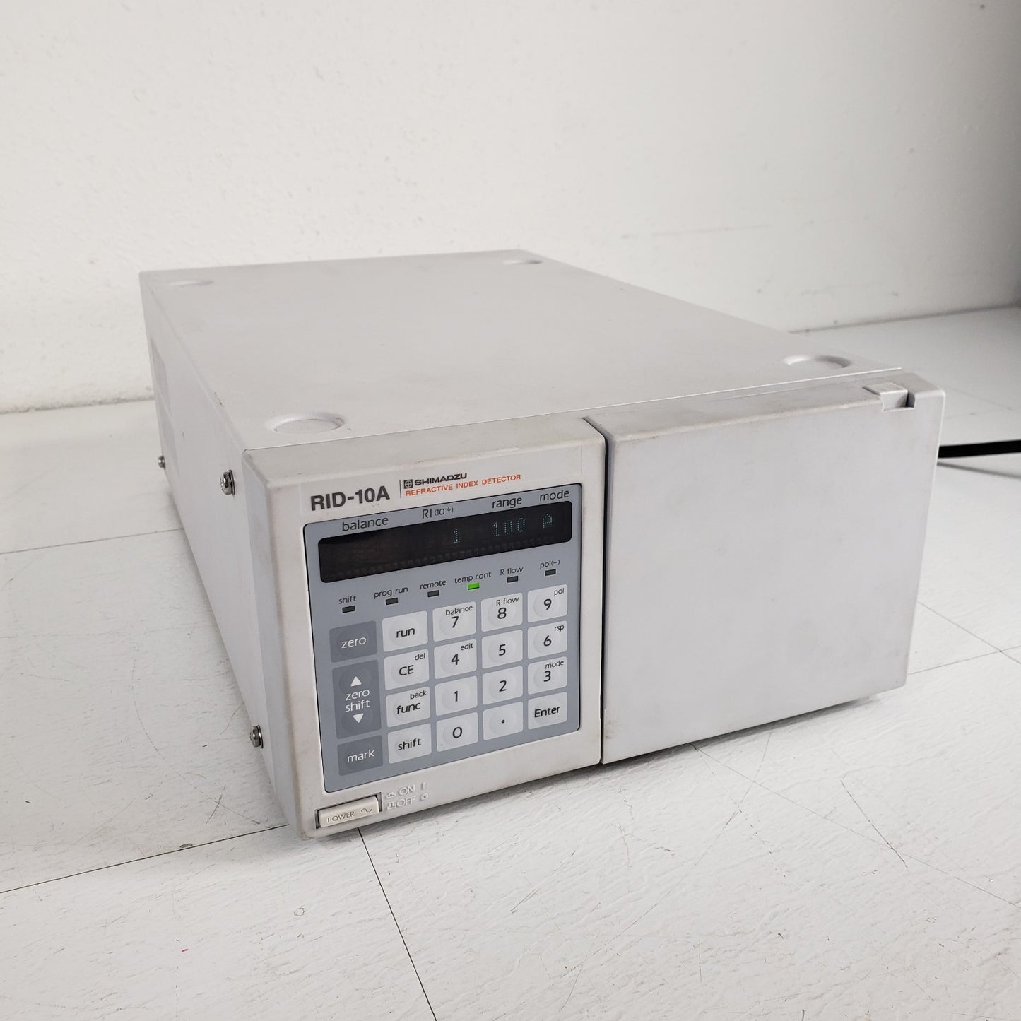 Shimadzu RID-10A 228-45095-32 Refractive Index Detector HPLC Optical Module