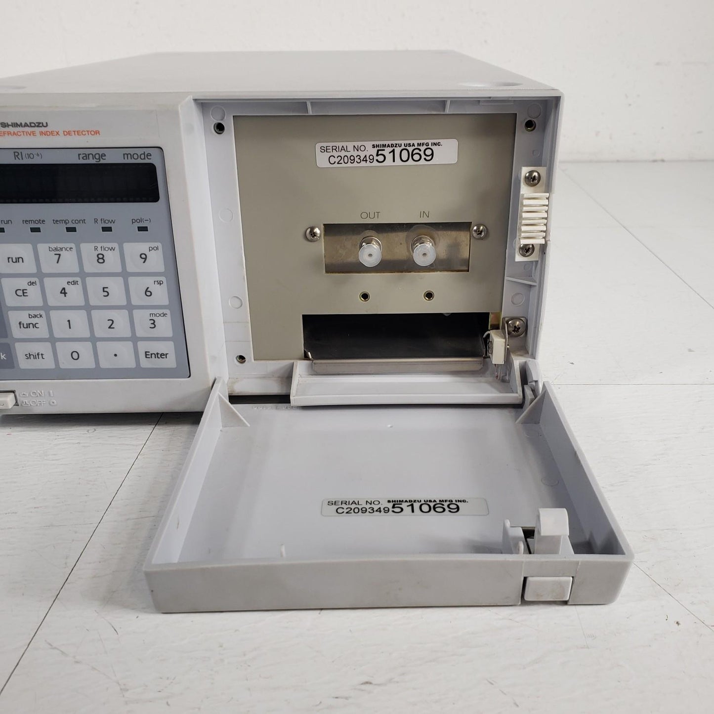 Shimadzu RID-10A 228-45095-32 Refractive Index Detector HPLC Optical Module