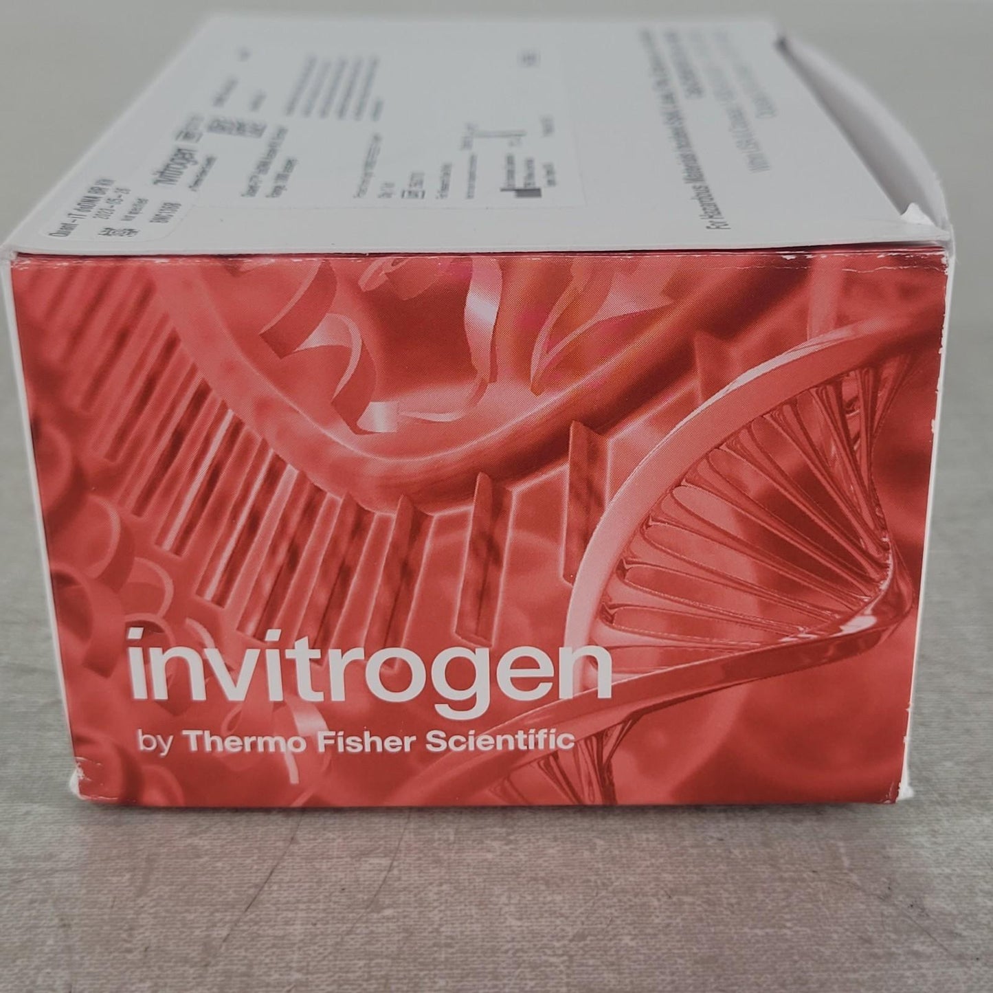 Thermo Invitrogen Q33130 Quant-iT dsDNA Assay Kit Broad Range Quantification