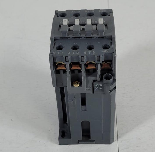 ABB TBC25-30-10 V DC 152-264V Activated Contactor 3 Main Poles One N/O Pole Used