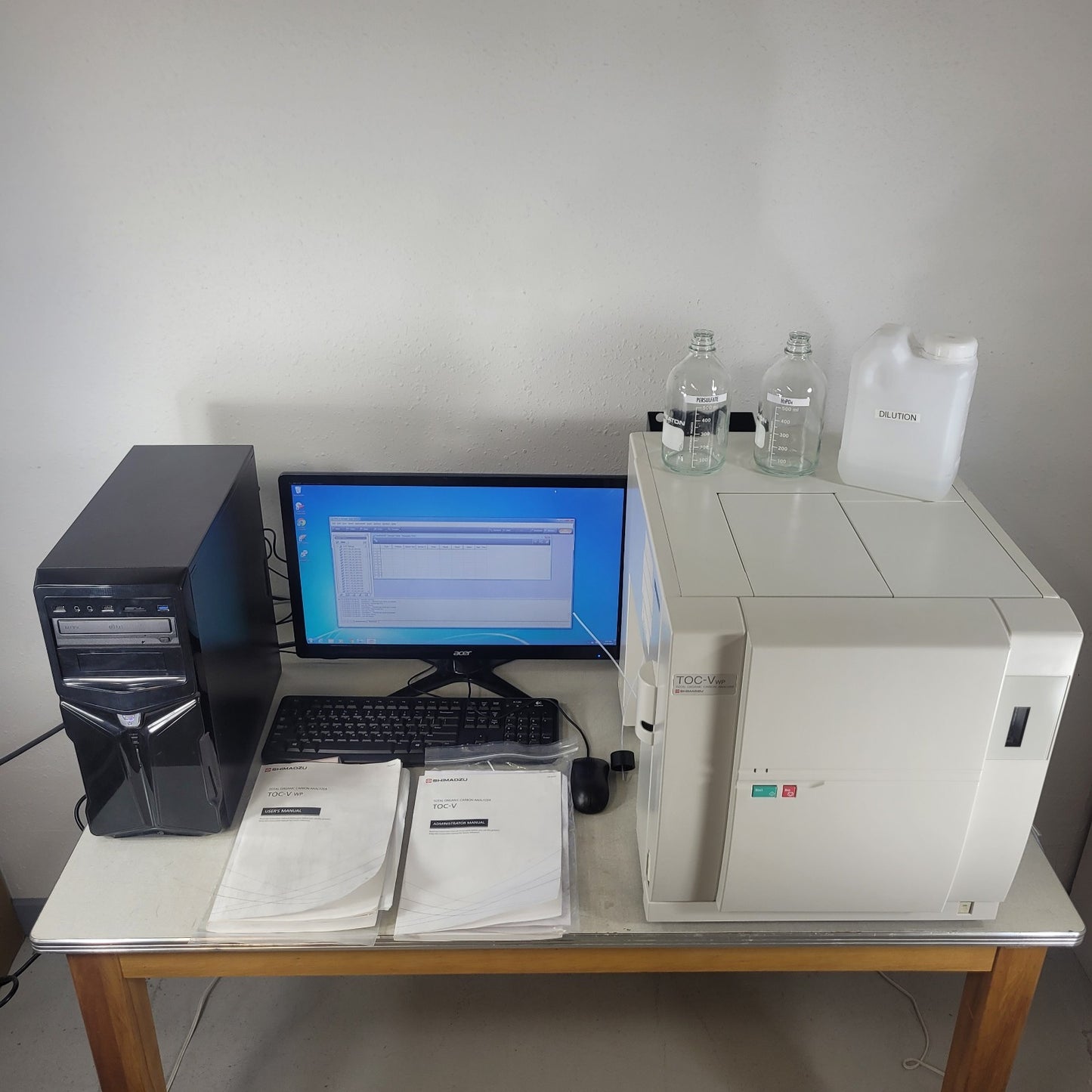 Shimadzu TOC-V WP Total Organic Carbon Analyzer 638-91116-42 PC-Control VWP