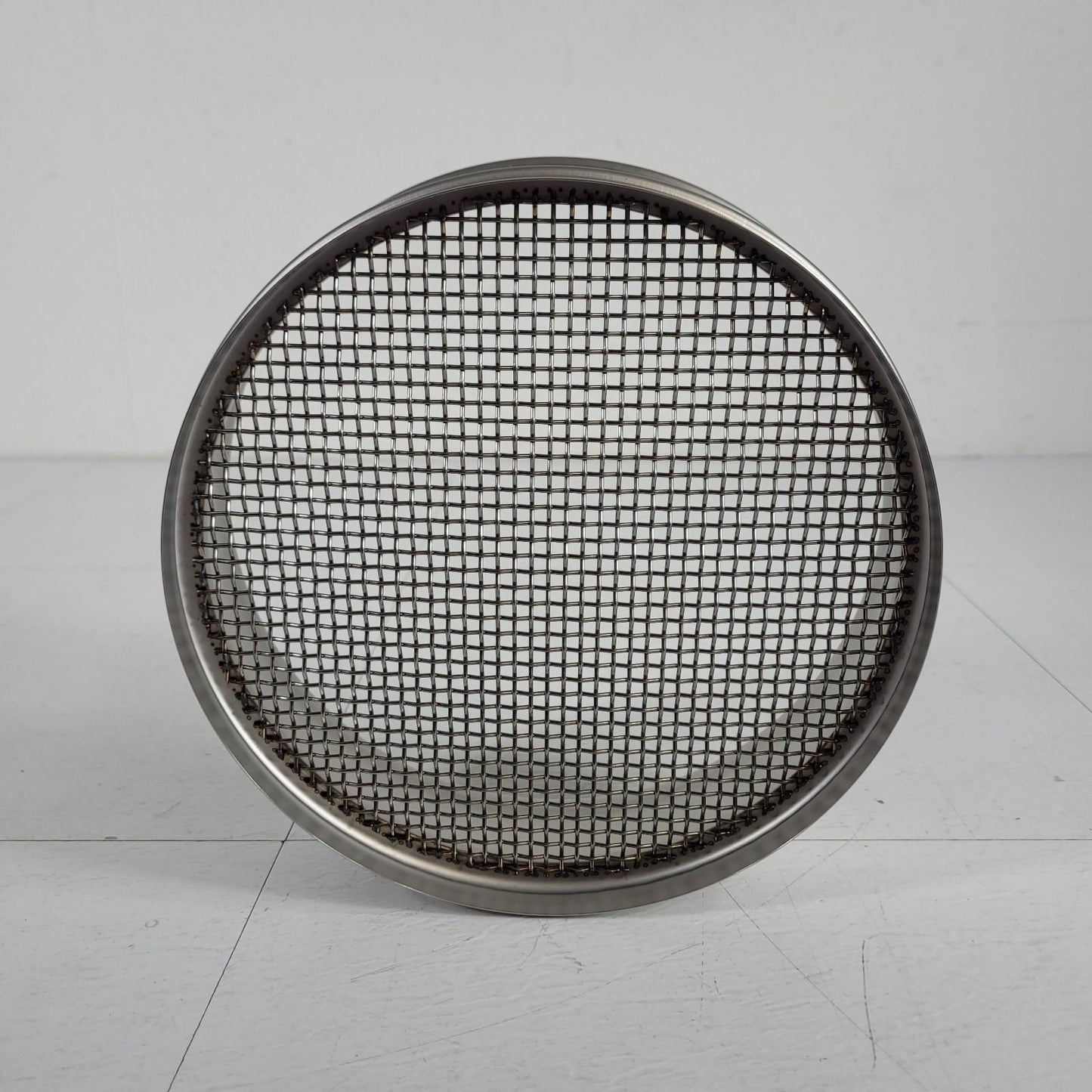 FRITSCH 35.2120.03 Test Sieve 8" DIA x 2" ASTM E11 3.35mm w/ Compliance Cert.
