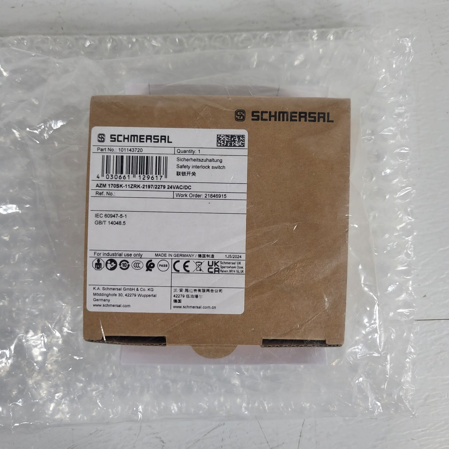 SCHMERSAL AZM170SK-11ZRK-2197 Keyed Interlock Switch 24 VAC/DC