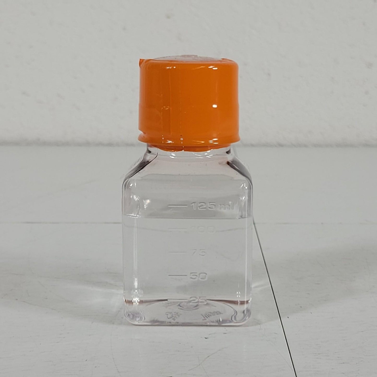 Corning 25-025-CI MEM Nonessential Amino Acids 100X Solution 100 ml Sterile