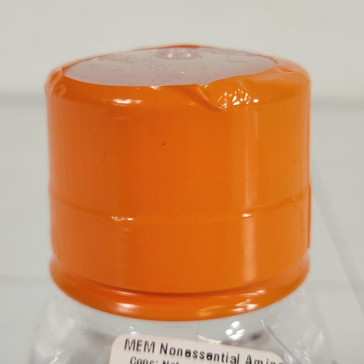 Corning 25-025-CI MEM Nonessential Amino Acids 100X Solution 100 ml Sterile