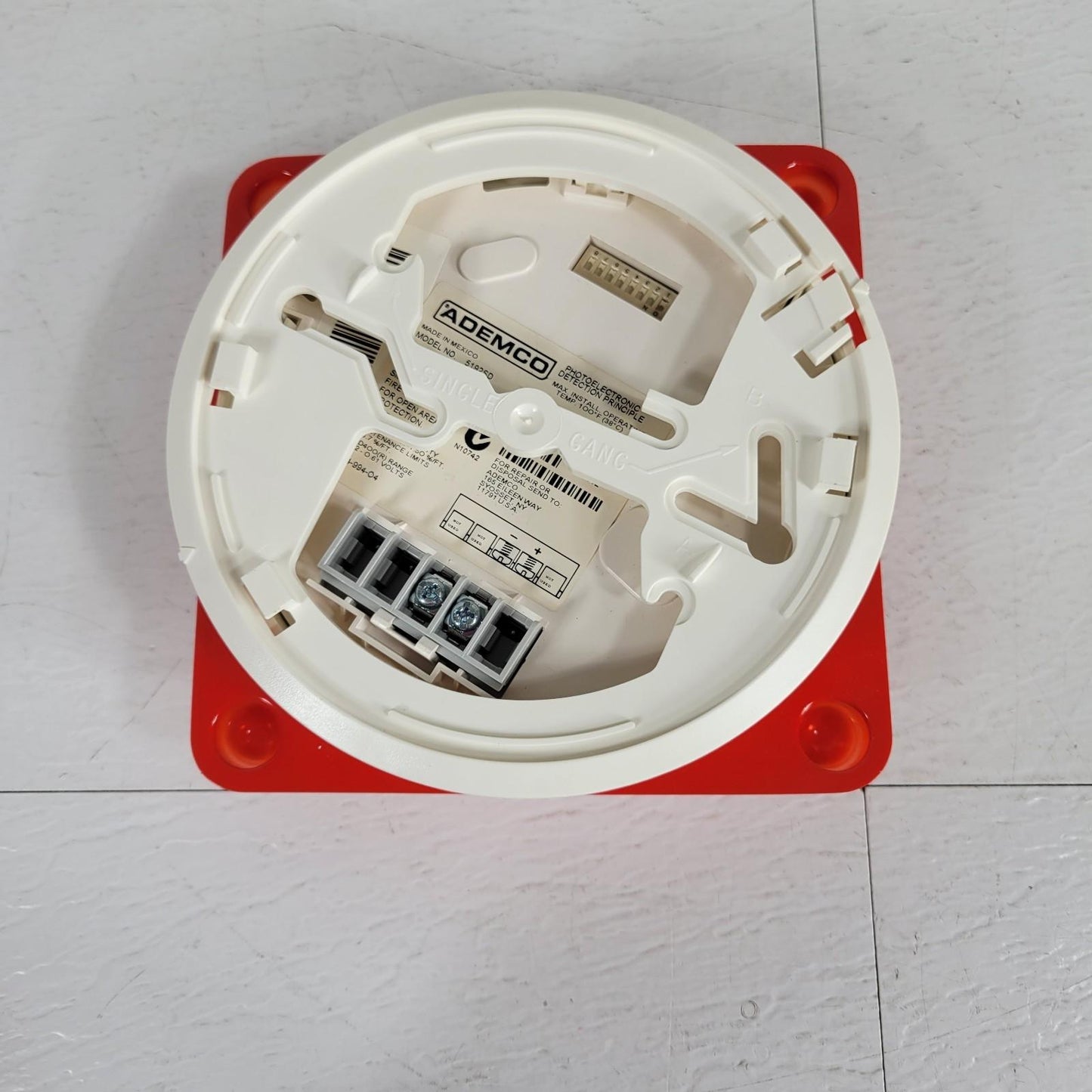 Ademco 5192SD Smoke Automatic Fire Detector For Open Area Protection 100°F Max