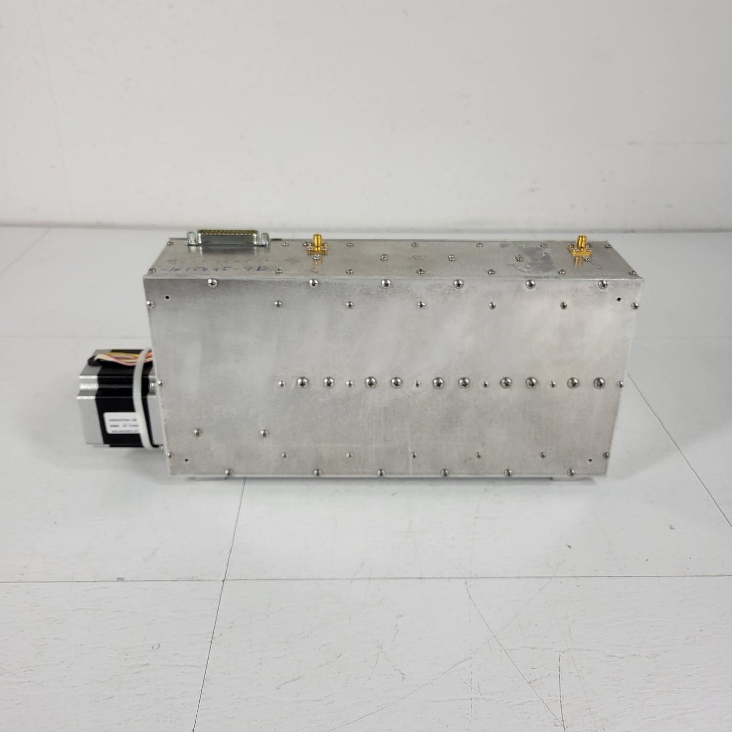 Telonic Berkeley TS72-5-5331 SMA RF Tunable Bandpass w/ USS23T2104-8S Motor