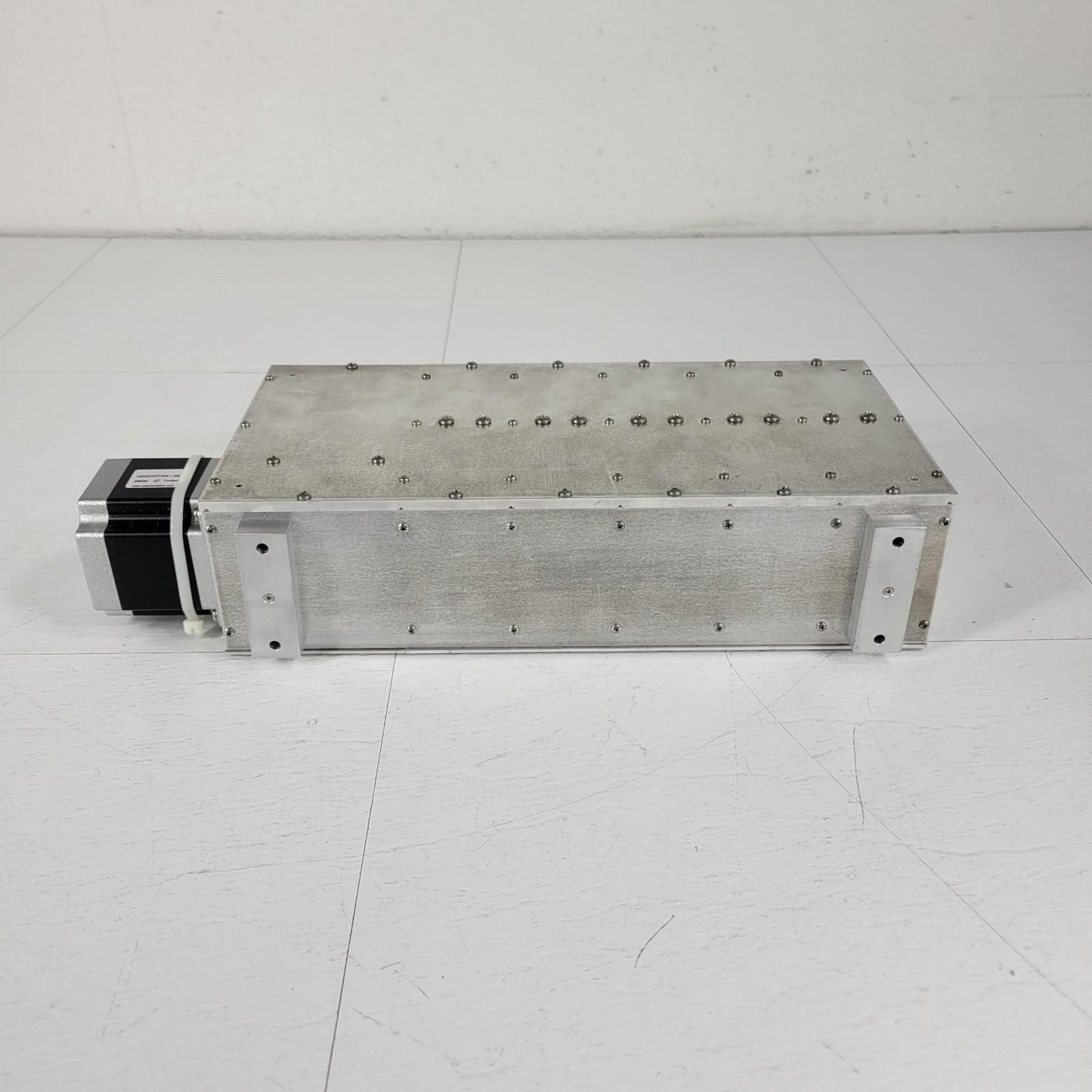 Telonic Berkeley TS72-5-5331 SMA RF Tunable Bandpass w/ USS23T2104-8S Motor