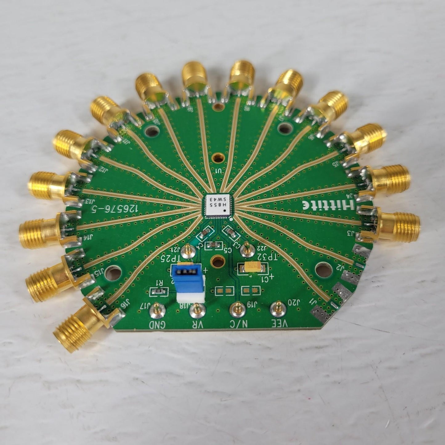 Hittite 126576-5 Multiplexer Interface Evaluation Board RF Programmable Output