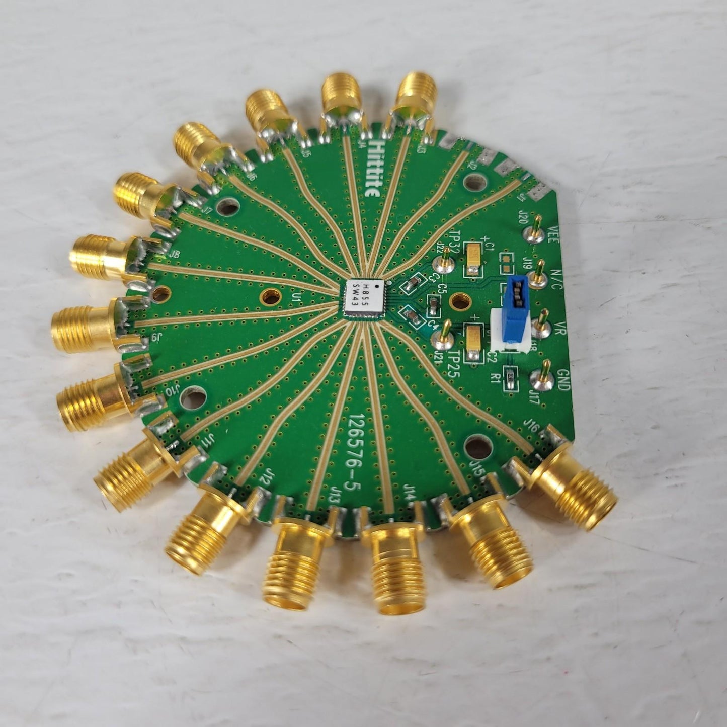 Hittite 126576-5 Multiplexer Interface Evaluation Board RF Programmable Output