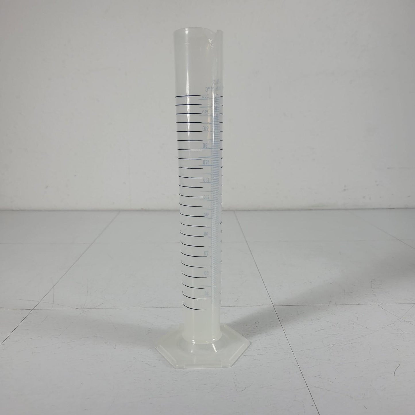 250 mL Graduated Cylinders Set Of Three +-2ml In 20°C Polypropylene