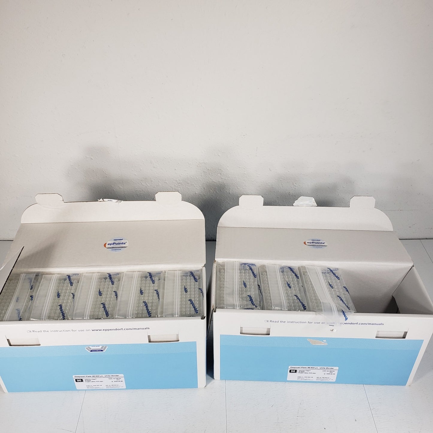 Eppendorf 951032107 Deepwell Plate 96/500 µL 64 Plates Protein LoBind PCR Clean