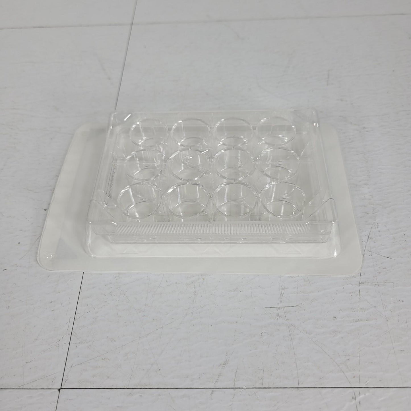 Case of 50 - Avantor 10062-894 VWR Tissue Culture Plate 12 Wells Surface Treated