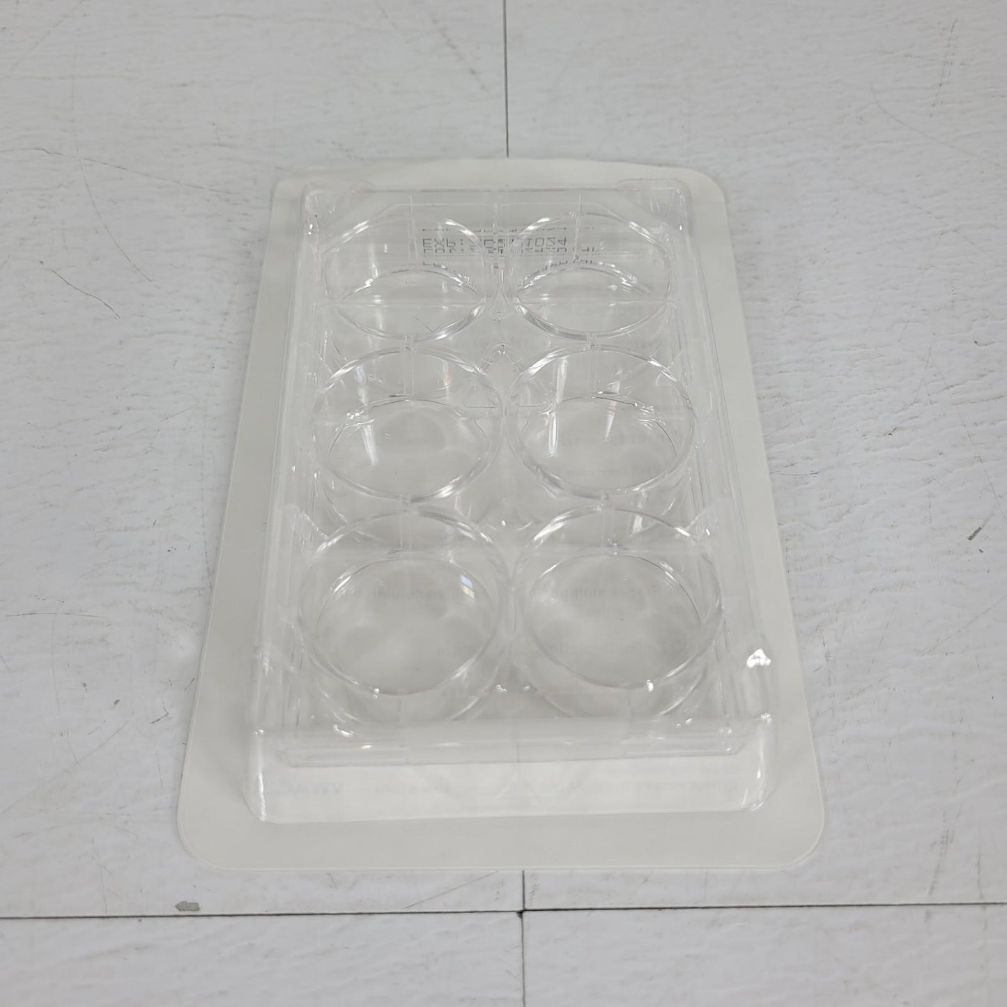 34PK Avantor 10062-892 VWR Tissue Culture Plate 6 Well Surface Treated