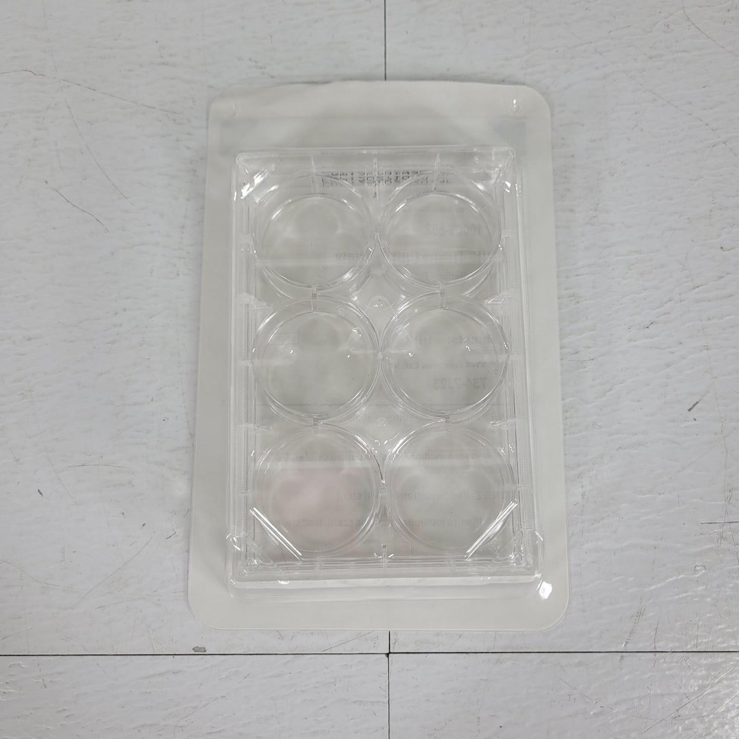 34PK Avantor 10062-892 VWR Tissue Culture Plate 6 Well Surface Treated