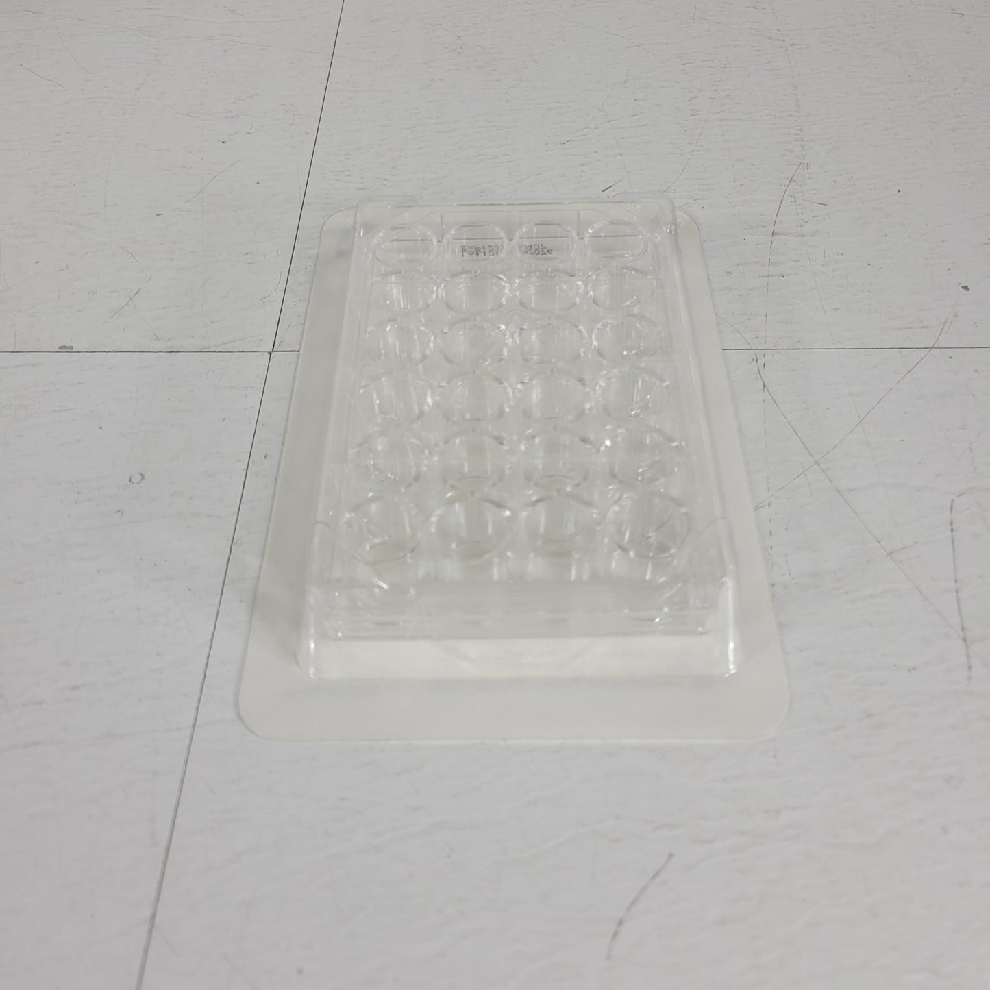 50-Pack Avantor 10062-896 VWR Tissue Culture Plates 24 Well Surface Treated Case