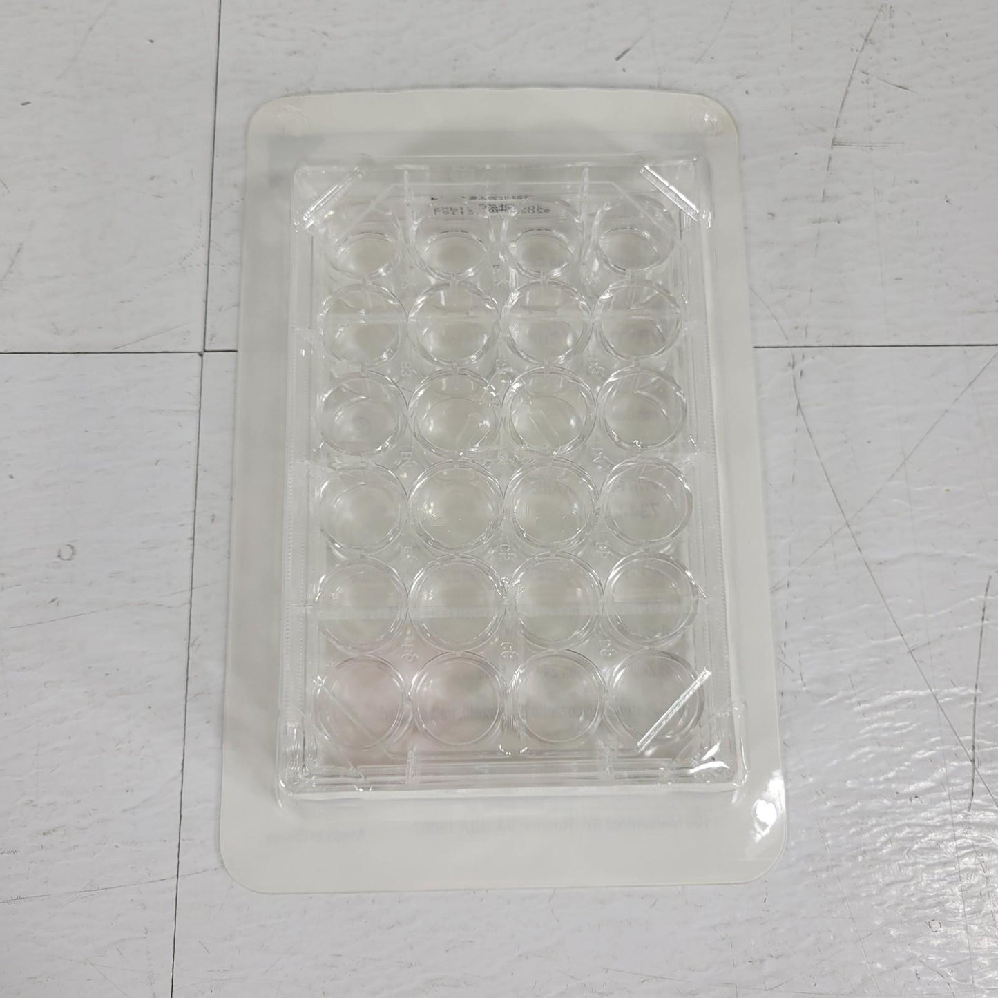 50-Pack Avantor 10062-896 VWR Tissue Culture Plates 24 Well Surface Treated Case