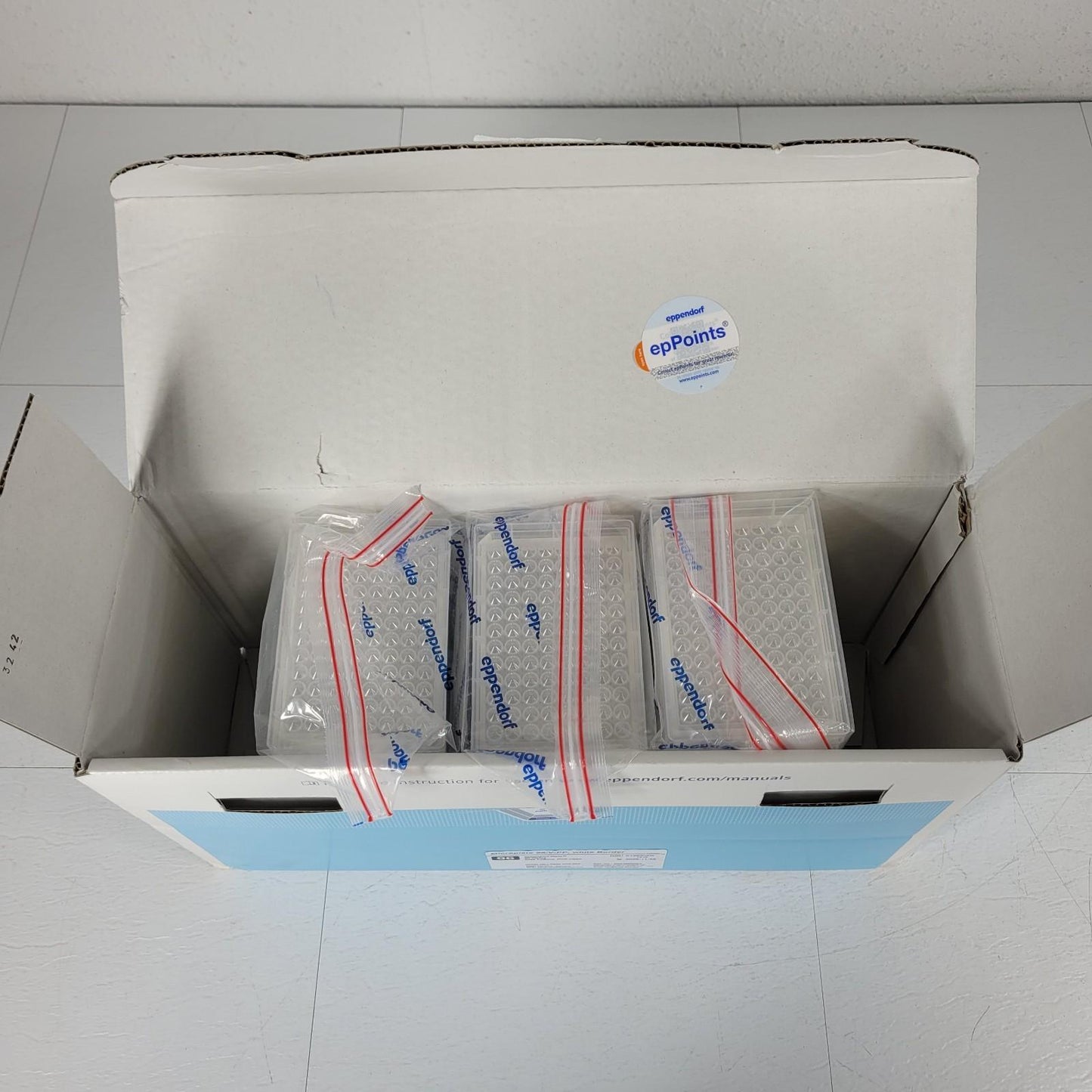Eppendorf ep Dualfilter T.I.P.S. 2-20uL 8 Racks 96 Eppendorf Tips 0030078535