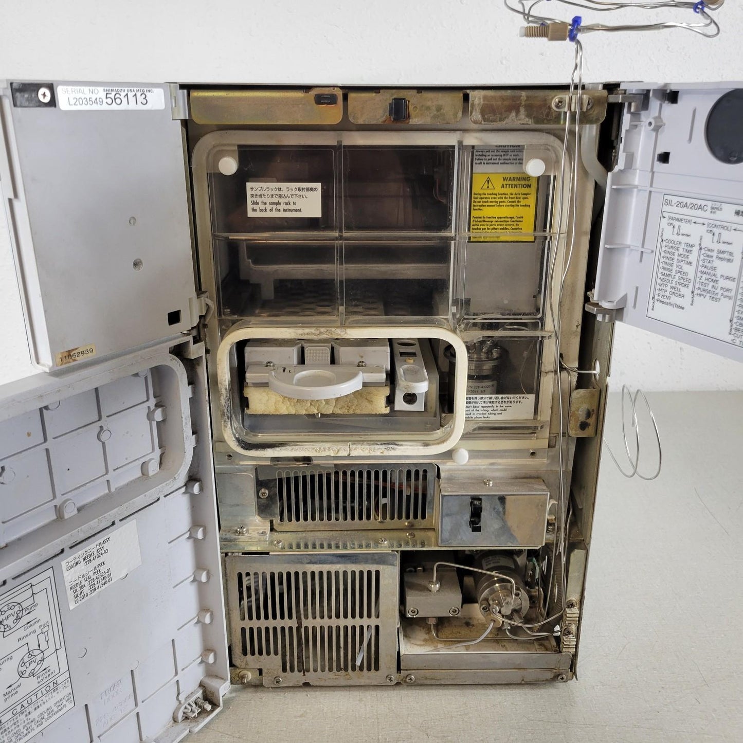 TESTED Shimadzu SIL-20AC HT 228-45133-32 Prominence Auto Sampler HPLC AS Chromat